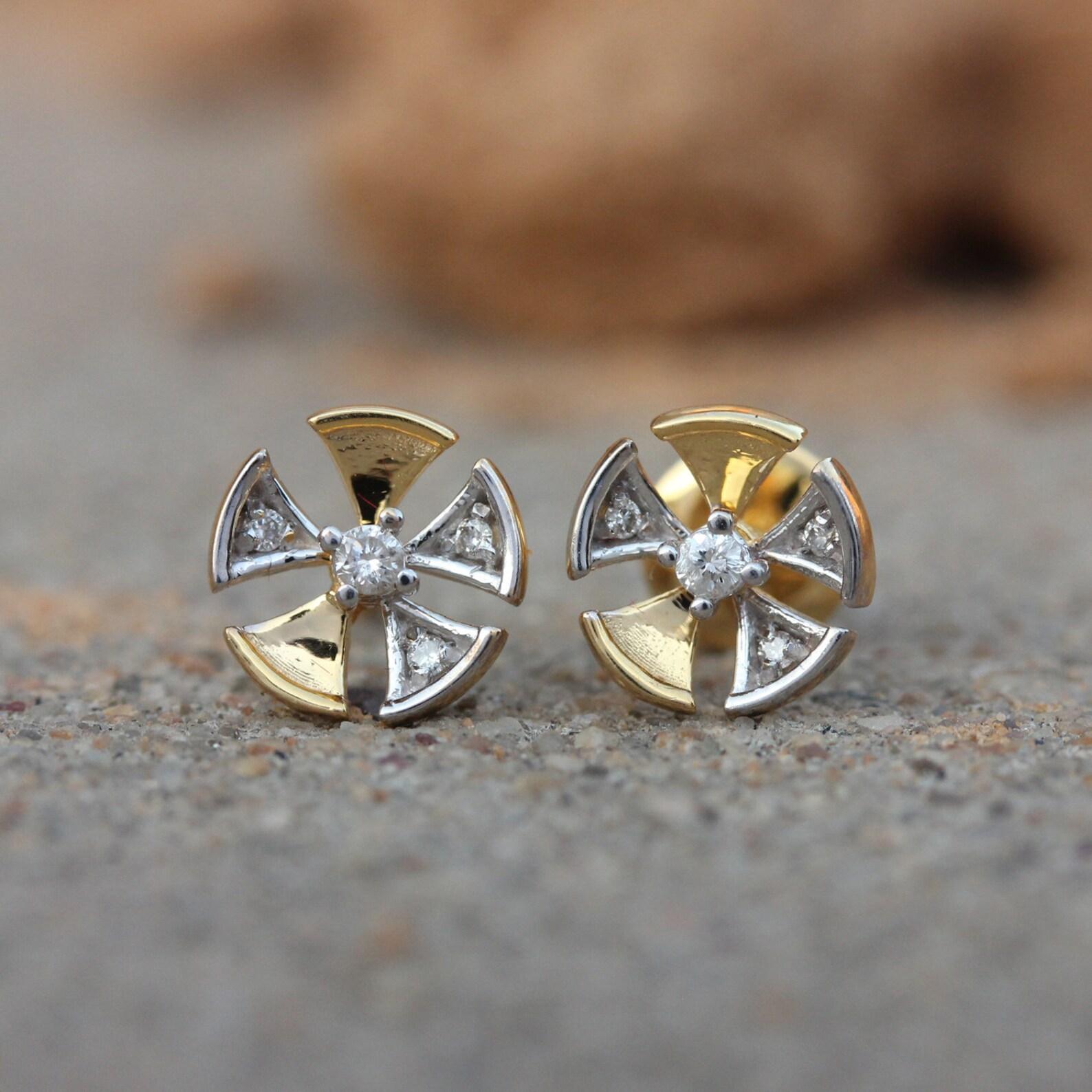 14k Yellow Gold Unique Small Studs Gift For Her Natural Pave Diamond Earring . For Sale 3