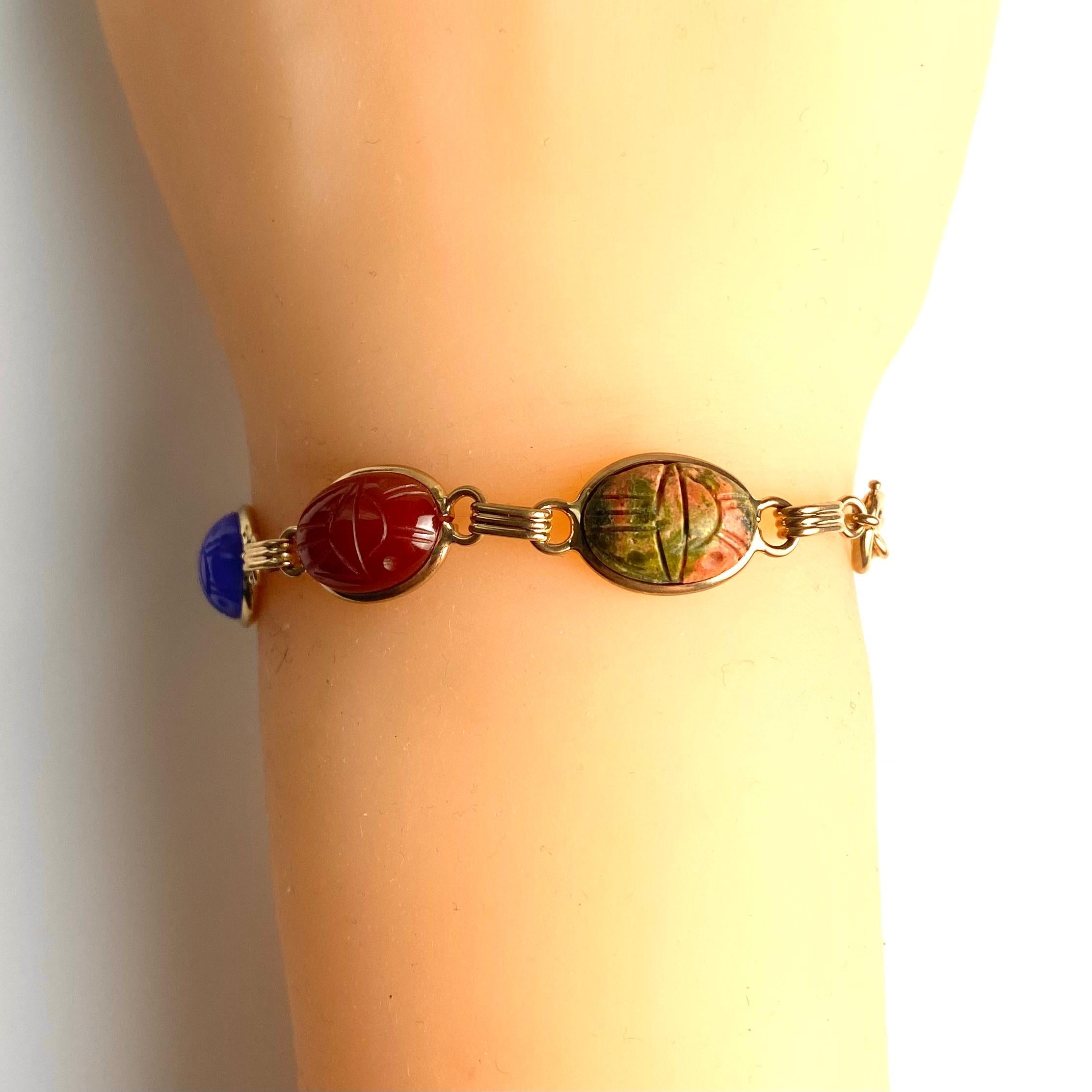14K Yellow Gold Vibrant Carved Gemstones Scarab Bracelet 7 Inch For Sale 2