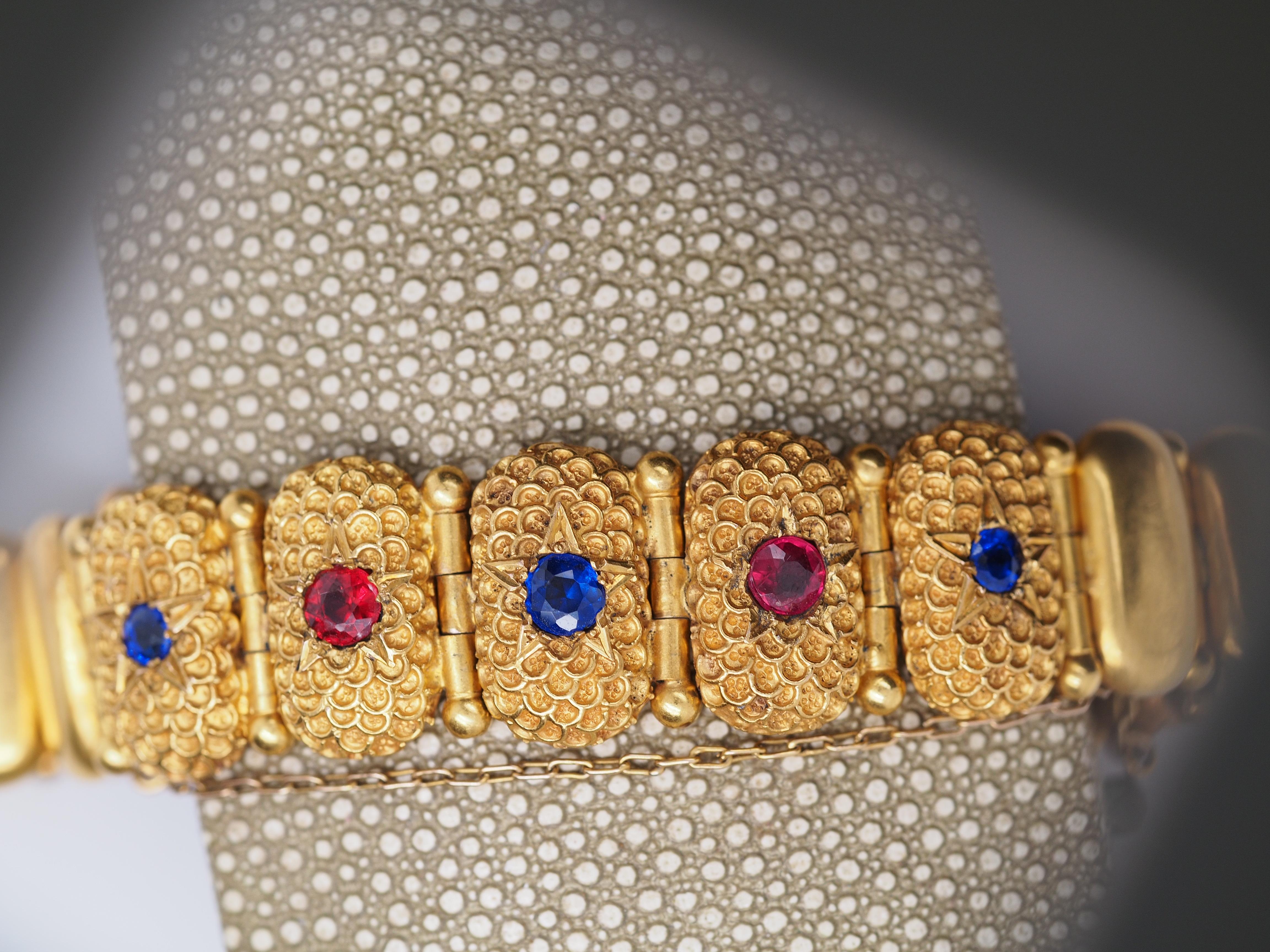 14 Karat Gelbgold viktorianisches Armband mit Farbsteinen im Angebot 1