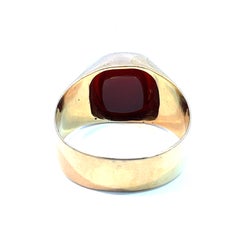14k Yellow Gold Vintage Agate Intaglio Signet Ring