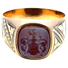 14k Yellow Gold Vintage Agate Intaglio Signet Ring