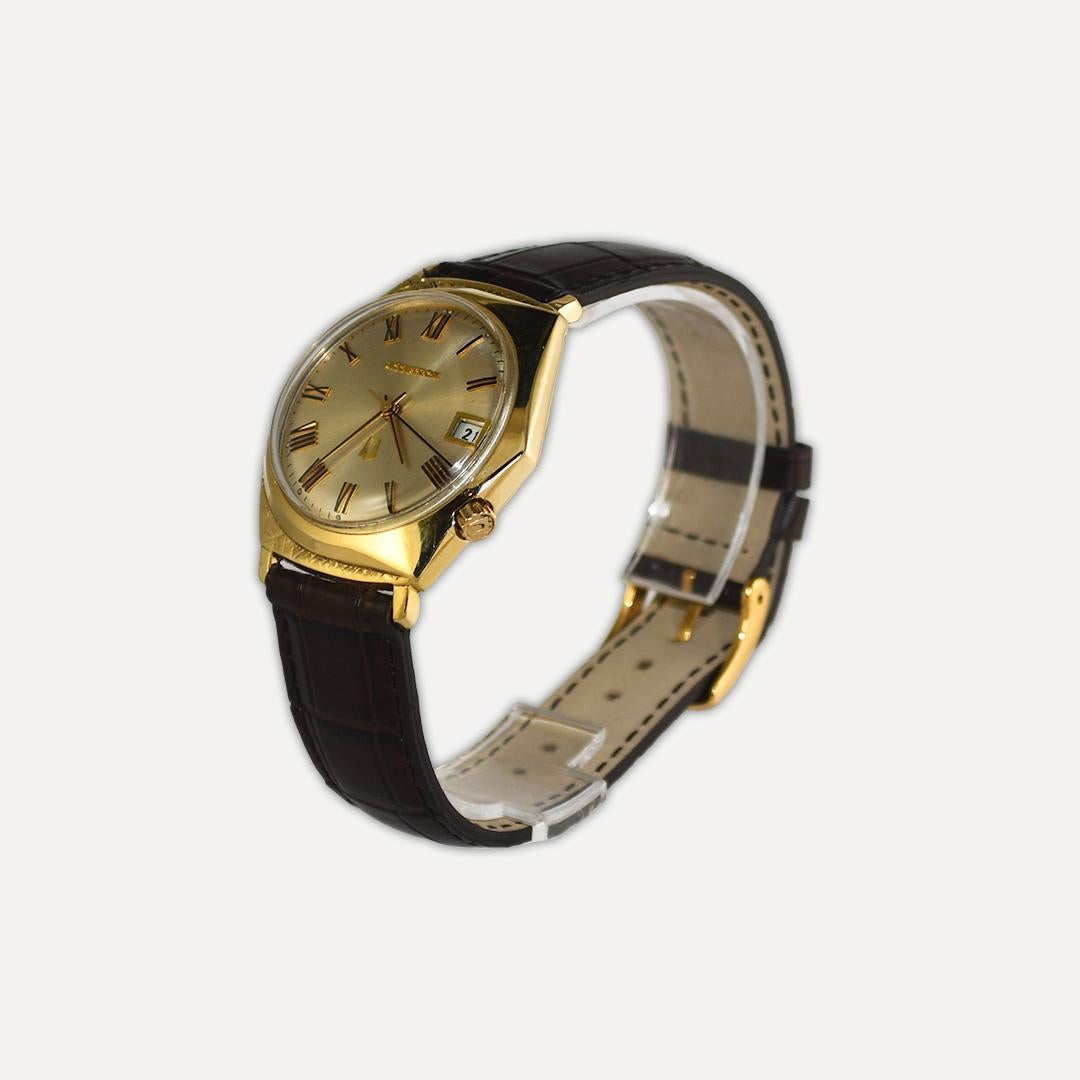 14K Gelbgold Vintage Bulova Accutron Uhr (34 mm) für Damen oder Herren im Angebot