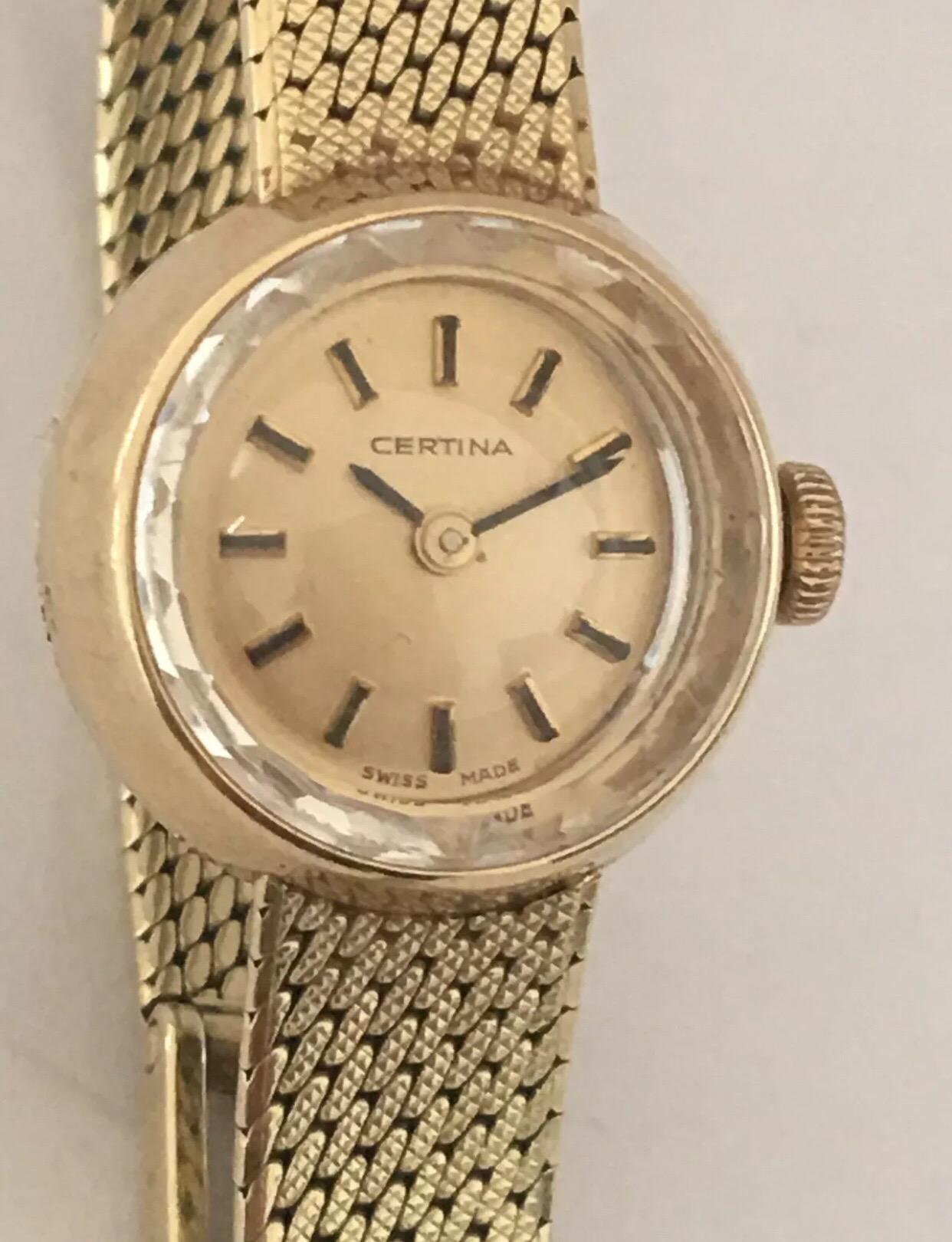 Women's or Men's 14 Karat Yellow Gold Vintage Certina Swiss Ladies Wristwatch