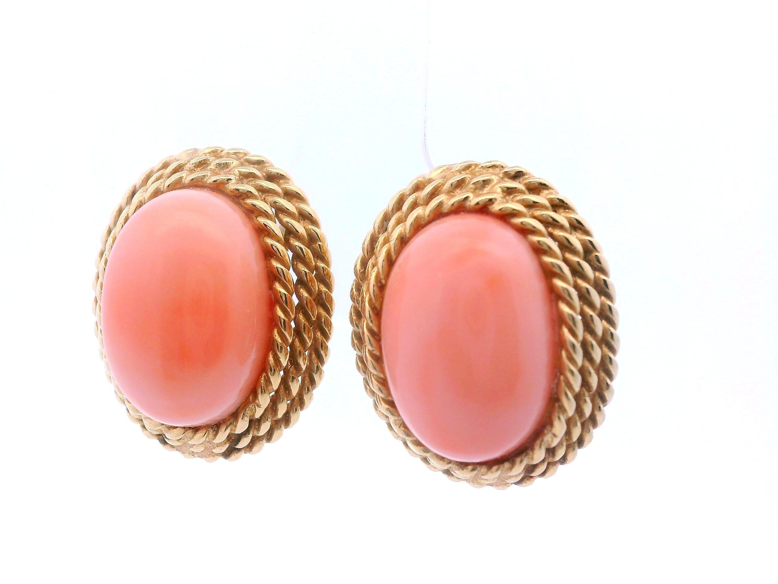 14k Gelbgold Vintage Korallen Ohrringe im Zustand „Gut“ im Angebot in Lexington, KY