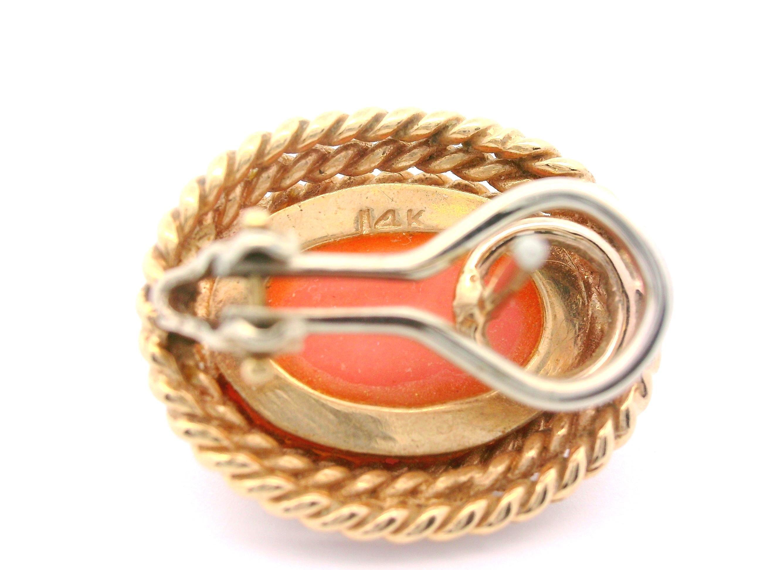 14k Gelbgold Vintage Korallen Ohrringe im Angebot 2