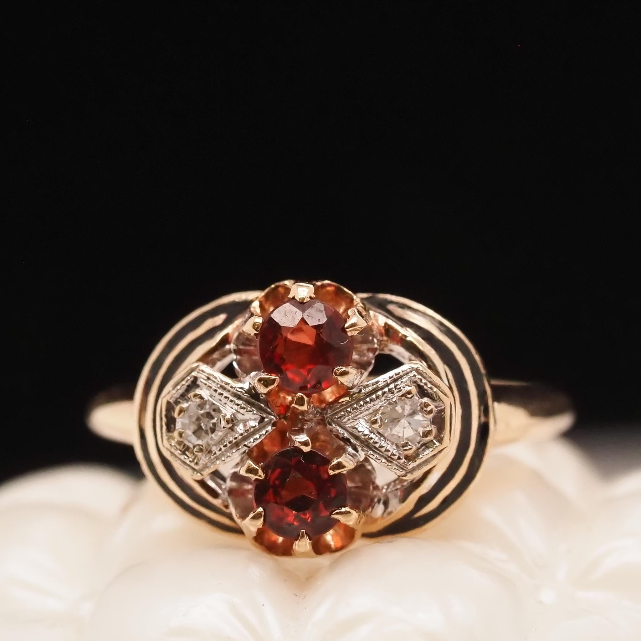 14 Karat Gelbgold Vintage Diamant und Citrin Ring (Einfacher Schliff) im Angebot