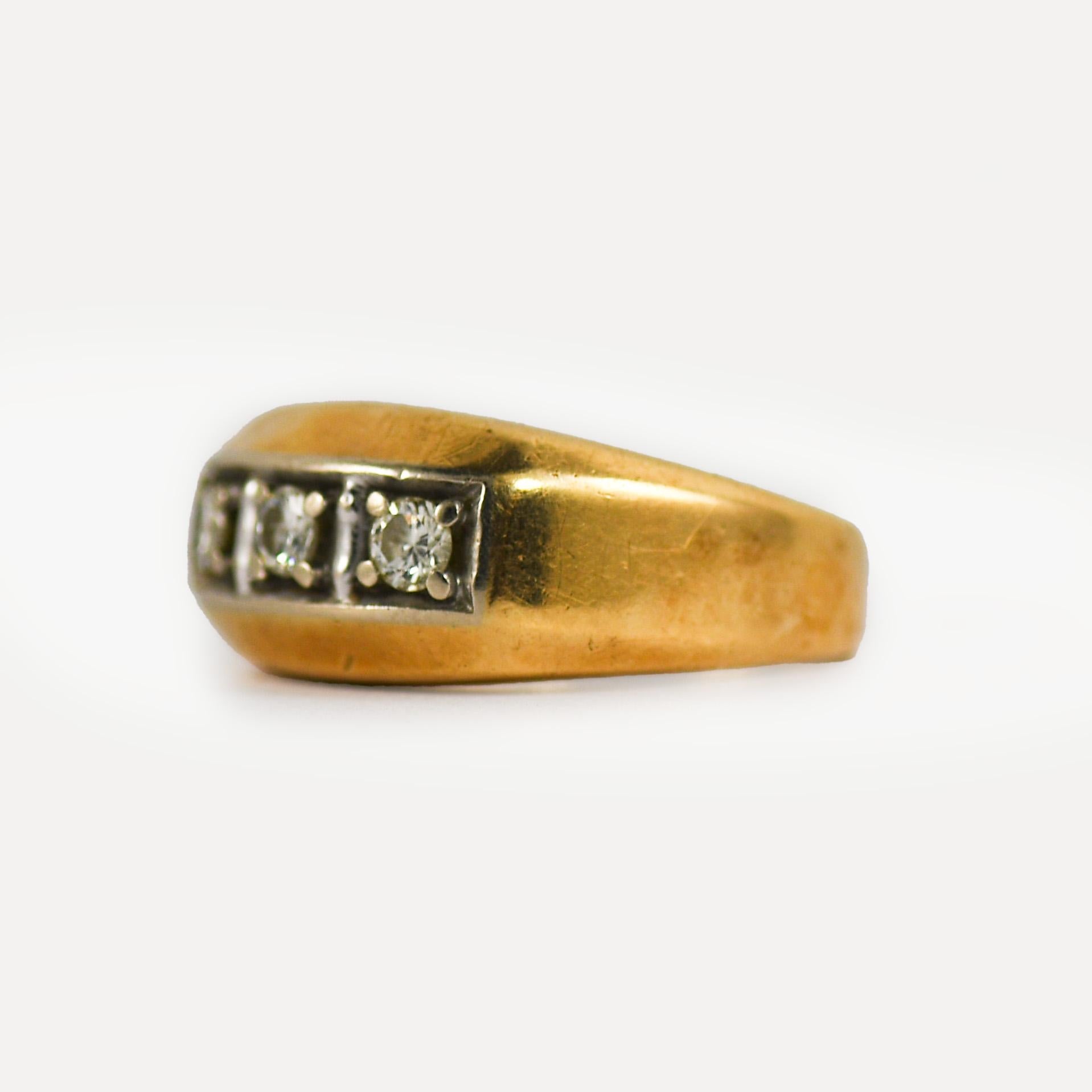 Women's or Men's 14K Yellow Gold Vintage Diamond Ring 0.30tdw, Size 9.5 For Sale