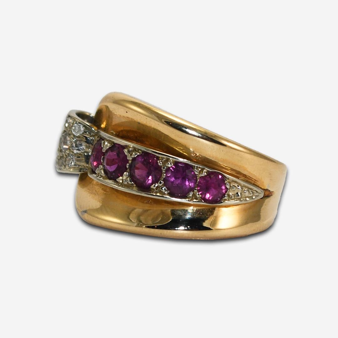 14K Yellow Gold Vintage Diamond & Ruby Ring For Sale 1