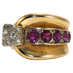 Bague vintage en or jaune 14 carats avec diamants et rubis