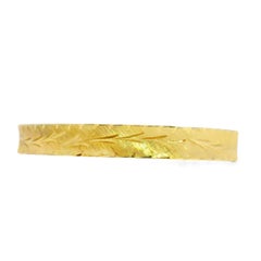 14k Yellow Gold Vintage Etched Leaf Pattern Bangle