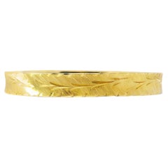 14k Yellow Gold Vintage Etched Leaf Pattern Bangle