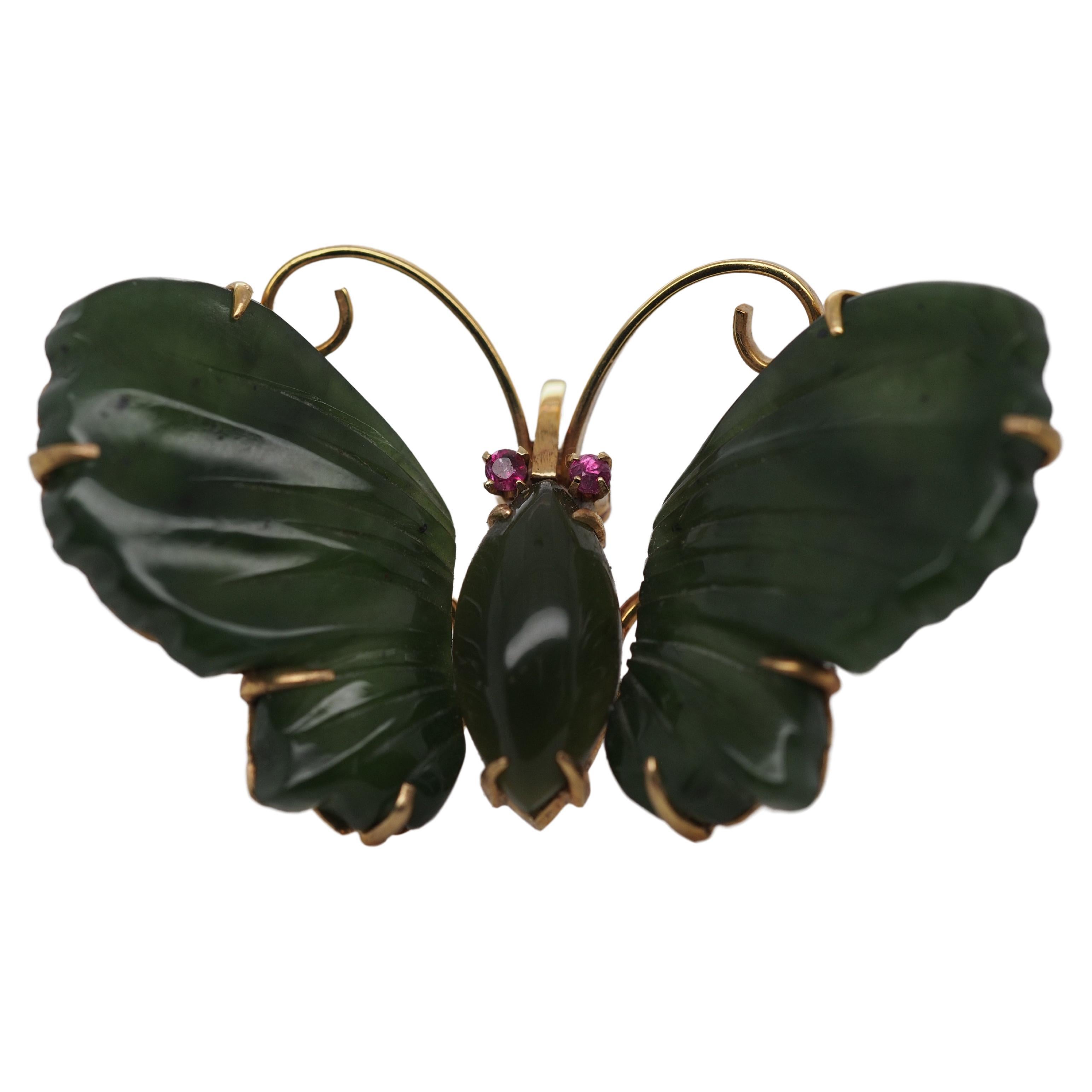 14k Yellow Gold Vintage Jade and Ruby Butterfly Brooch For Sale