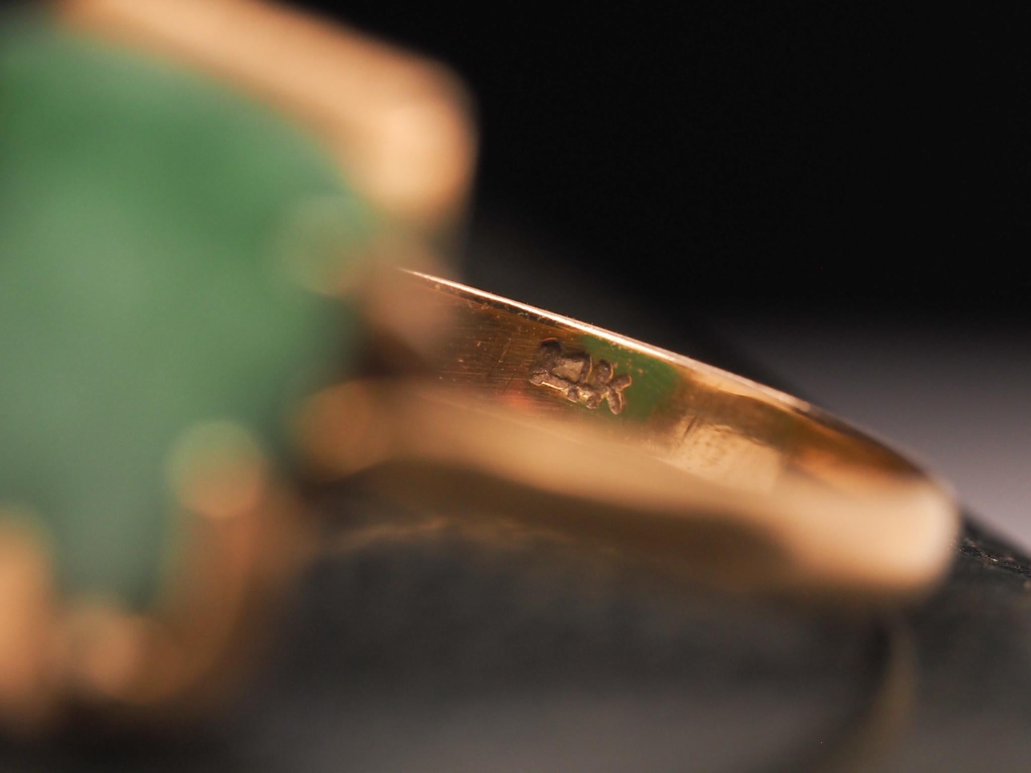 14 Karat Gelbgold Vintage Jade-Ring 2