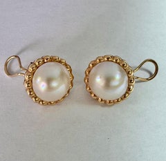 14K Yellow Gold Vintage Mabe Pearl Button Earrings, Mid-20th Century