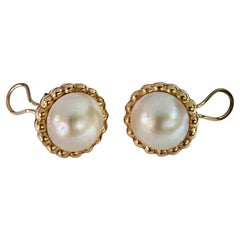 14K Yellow Gold Vintage Mabe Pearl Button Earrings, Mid-20th Century