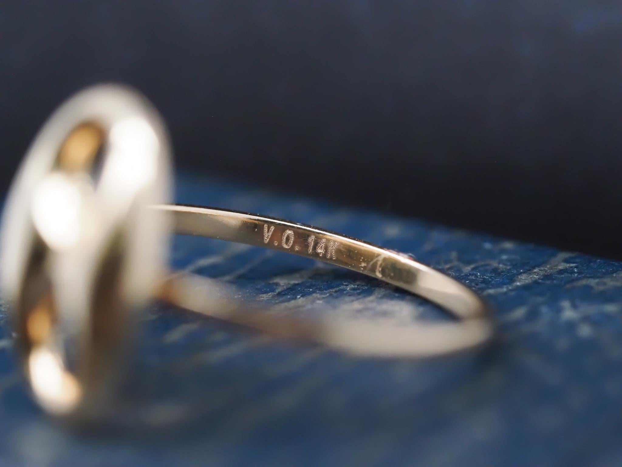 14k Yellow Gold Vintage Mariner Link Ring In Good Condition For Sale In Hicksville, NY