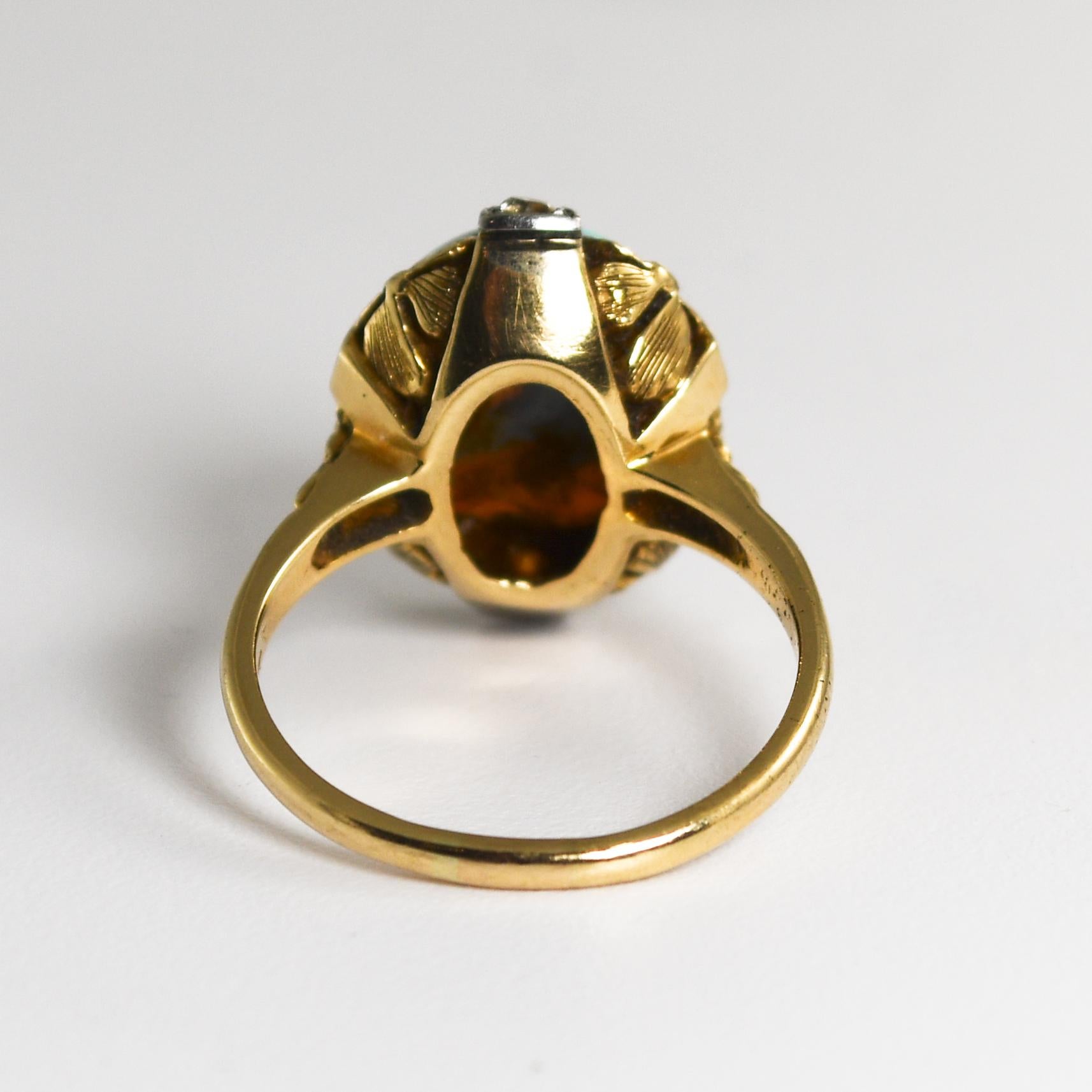 14K Yellow Gold Vintage Opal Ring 3.5g In Excellent Condition For Sale In Laguna Beach, CA