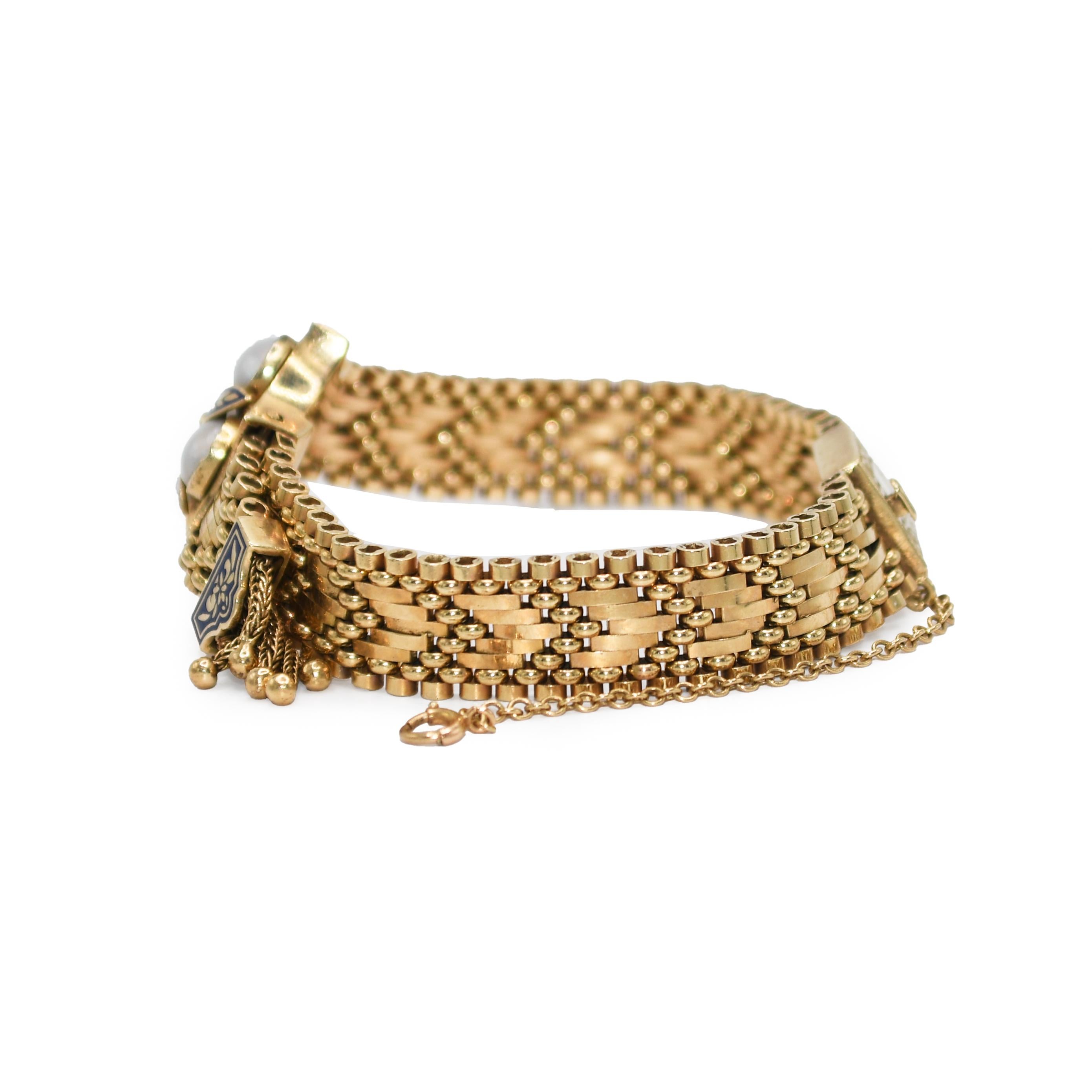 Women's or Men's 14K Yellow Gold Vintage Pearl Link Bracelet For Sale