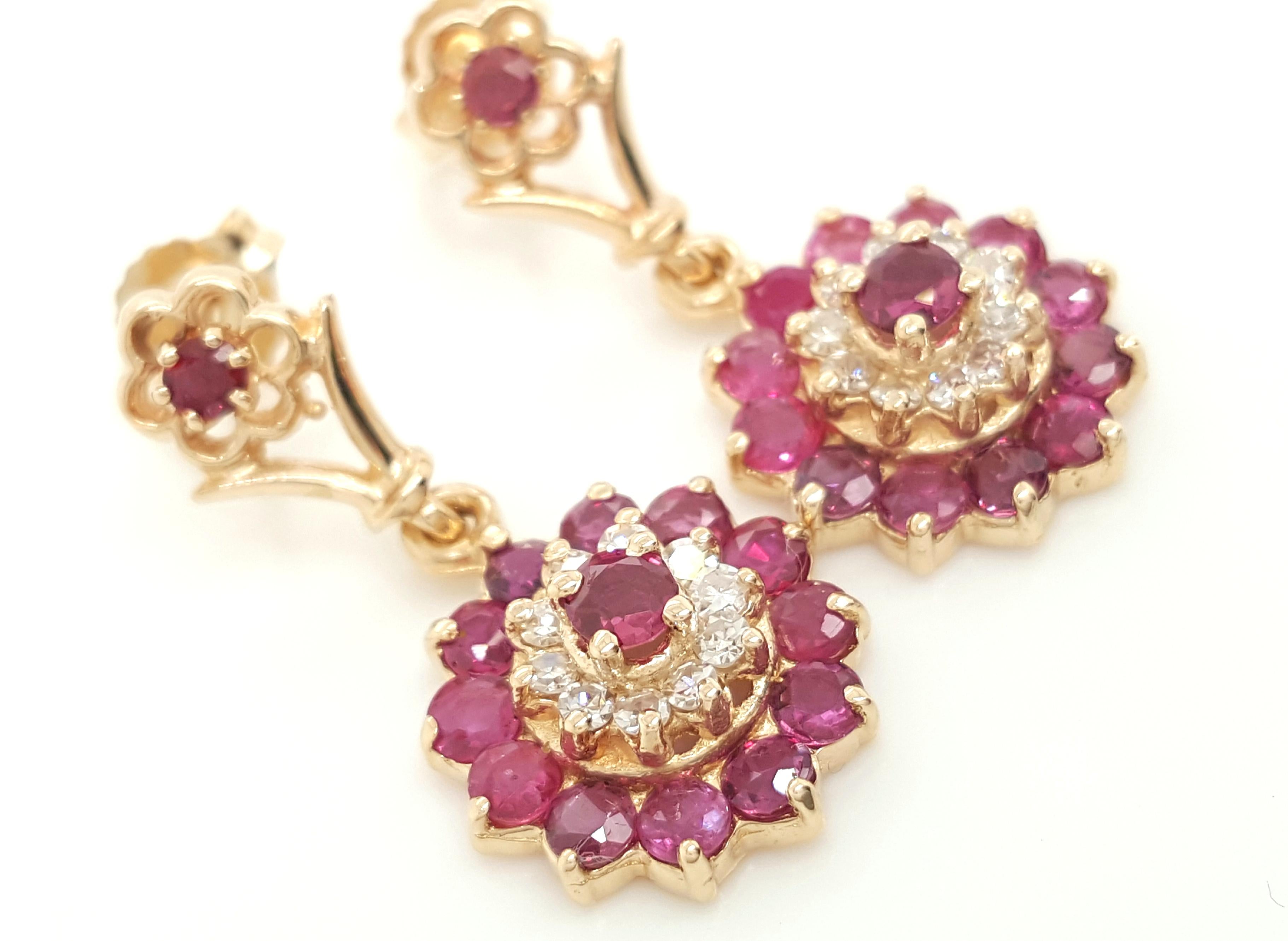 14 Karat Yellow Gold Vintage Style Diamond and Ruby Double Halo Earrings For Sale 2