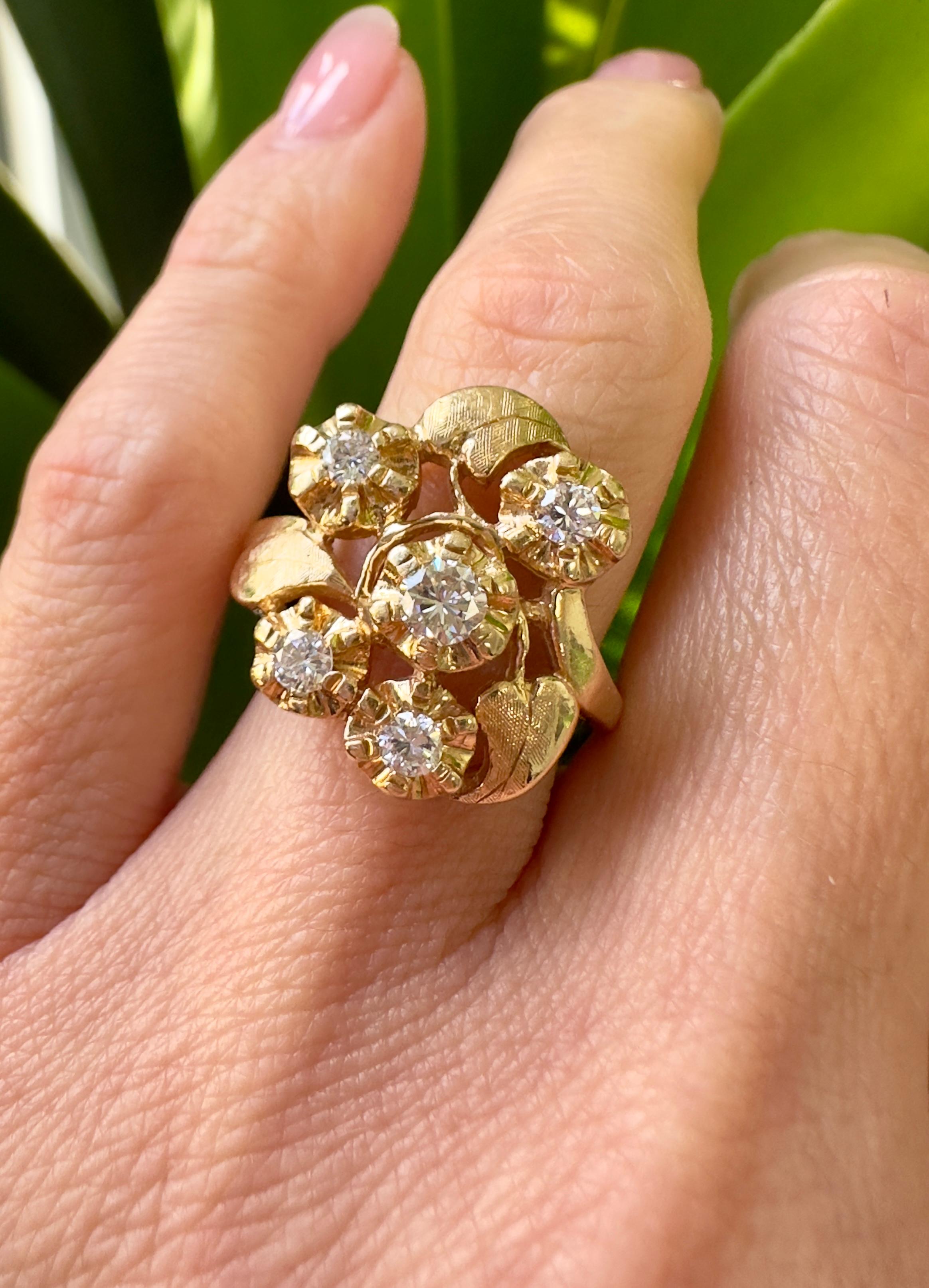 Women's 14k Yellow Gold Vintage Unique Flower Diamond Ring For Sale