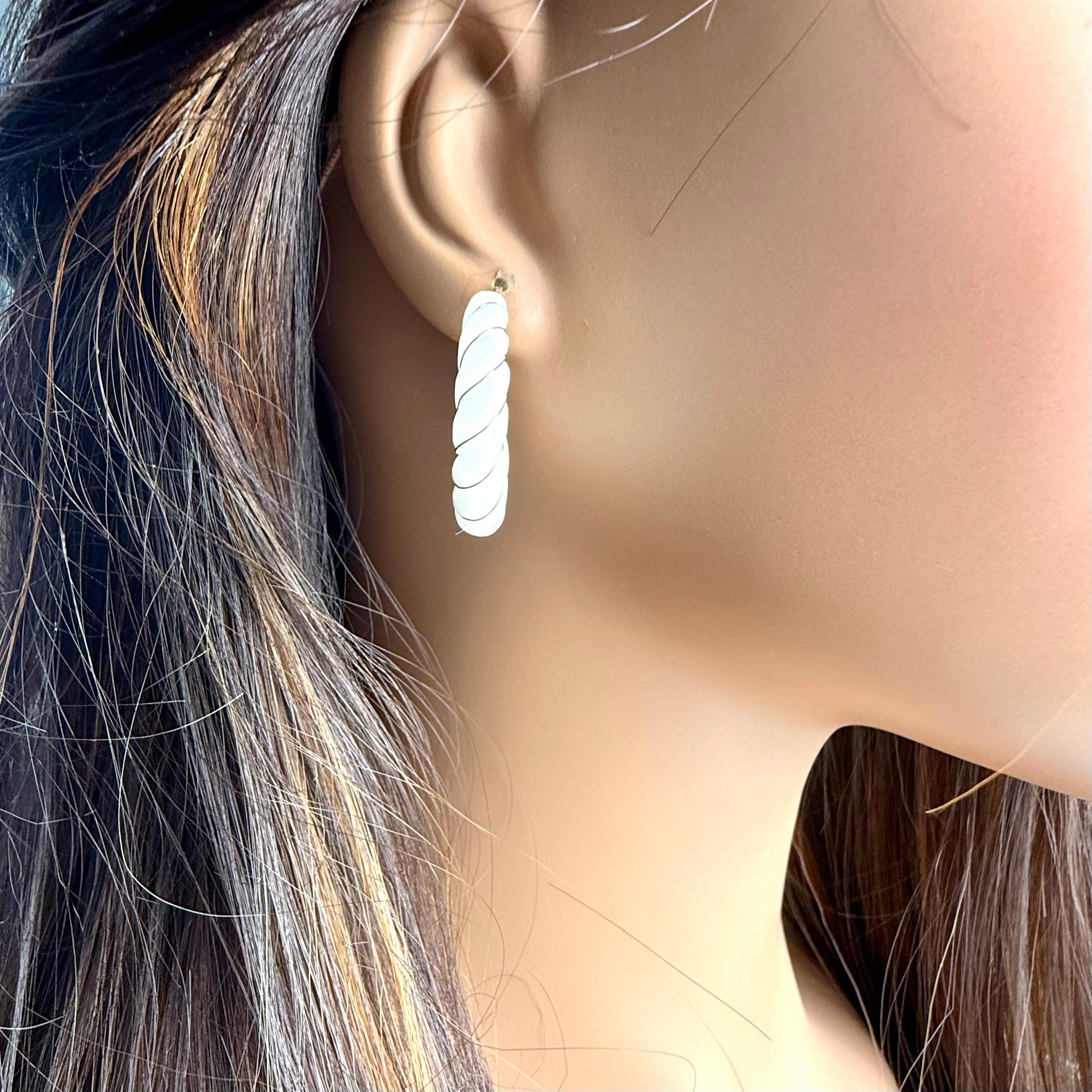 14K Yellow Gold Vintgae White Enamel Twisted Rope Hoop Earrings For Sale 2