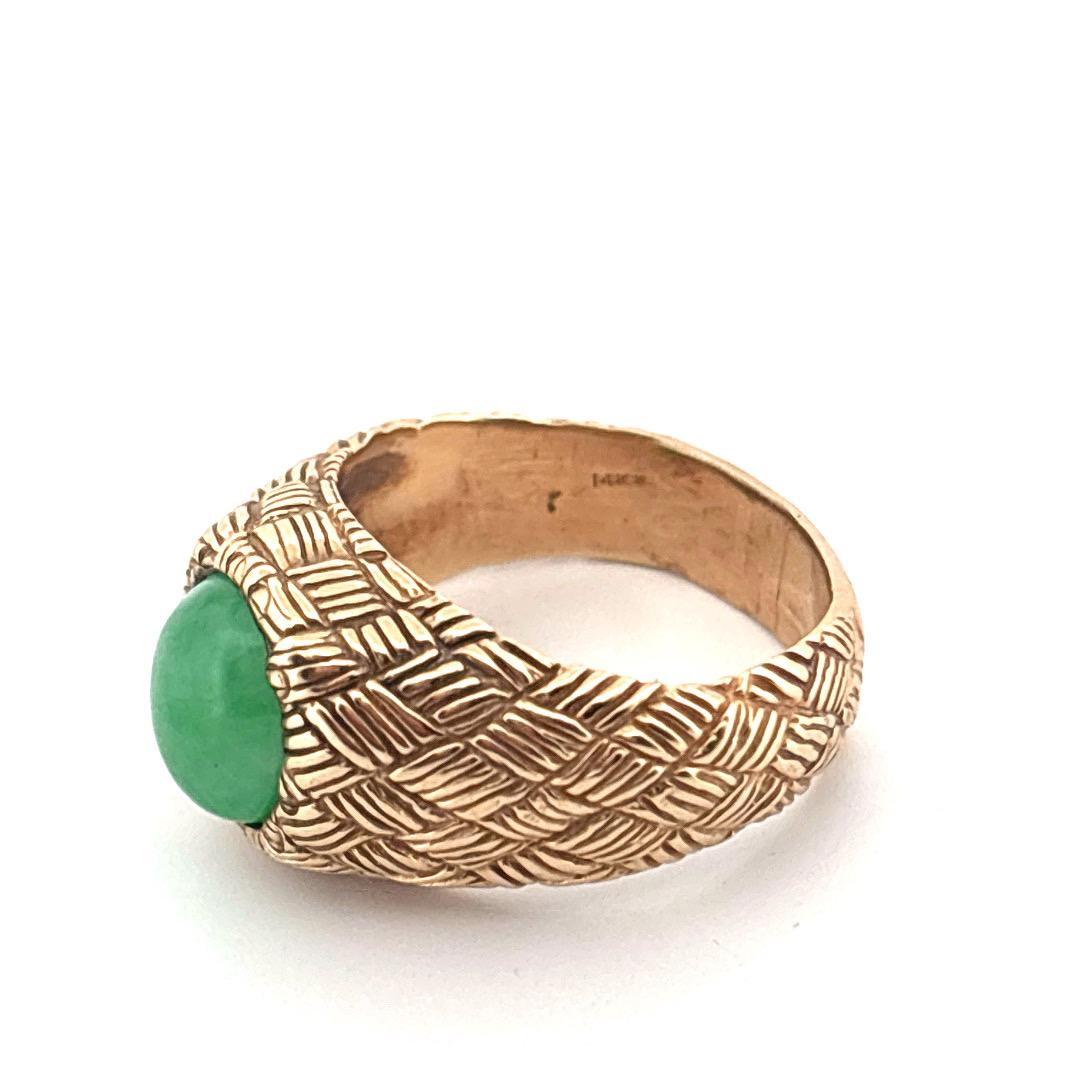 14K Gelbgold Geflochtener Korb Design Grüner Jade Ring im Angebot 2
