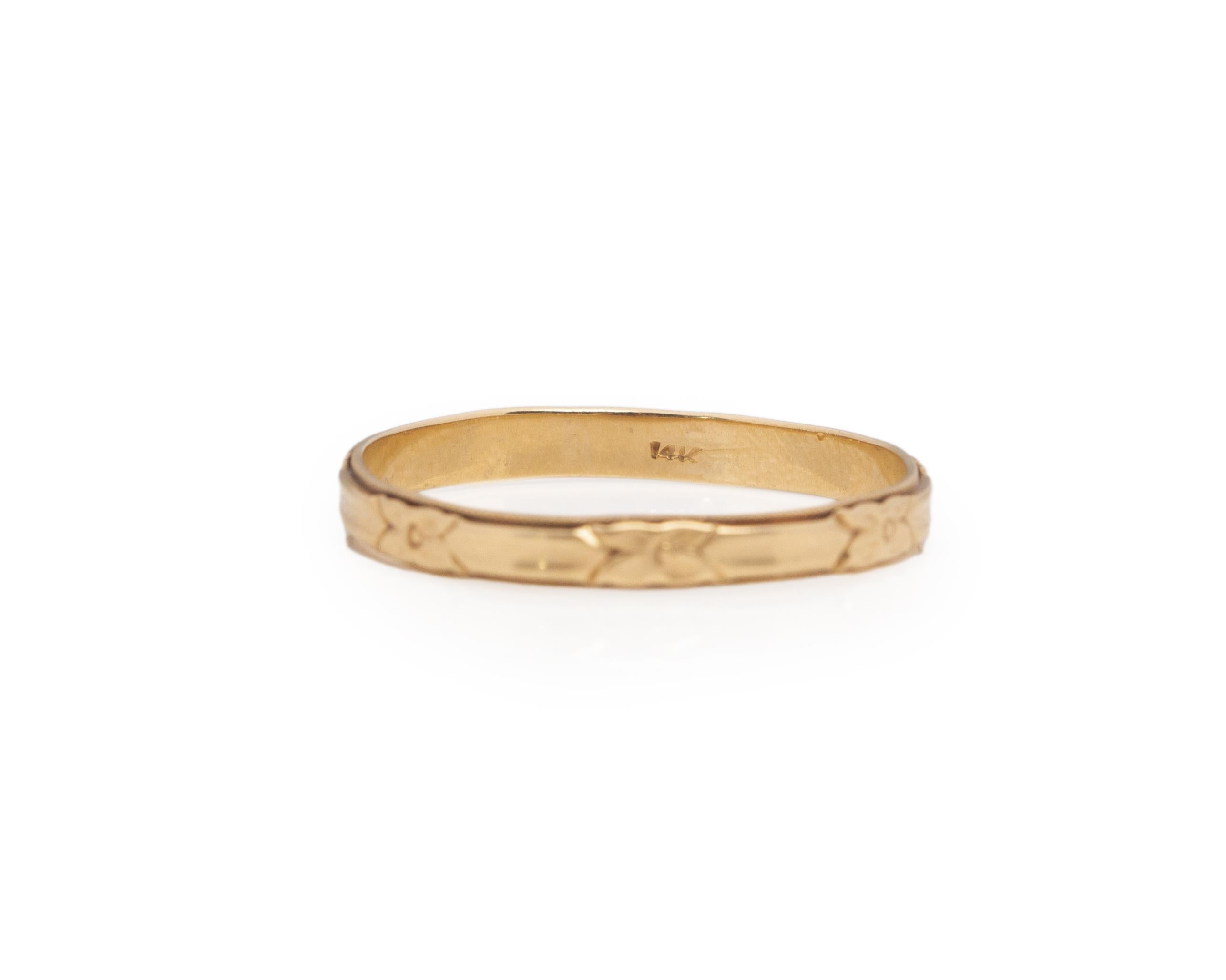 Ring Size:  11.5
Metal Type: 14K Yellow Gold  [Hallmarked, and Tested]
Weight:  2.0grams

Finger to Top of Stone Measurement: 1.0mm
Shank/Band Width: 3.0mm
Condition:  Excellent