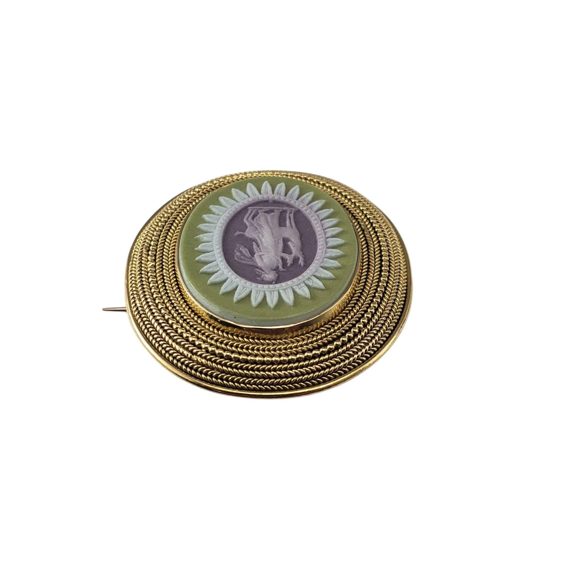 14K Gelbgold Wedgwood Jaspisware Brosche/Pin #21094 im Zustand „Gut“ im Angebot in Washington Depot, CT