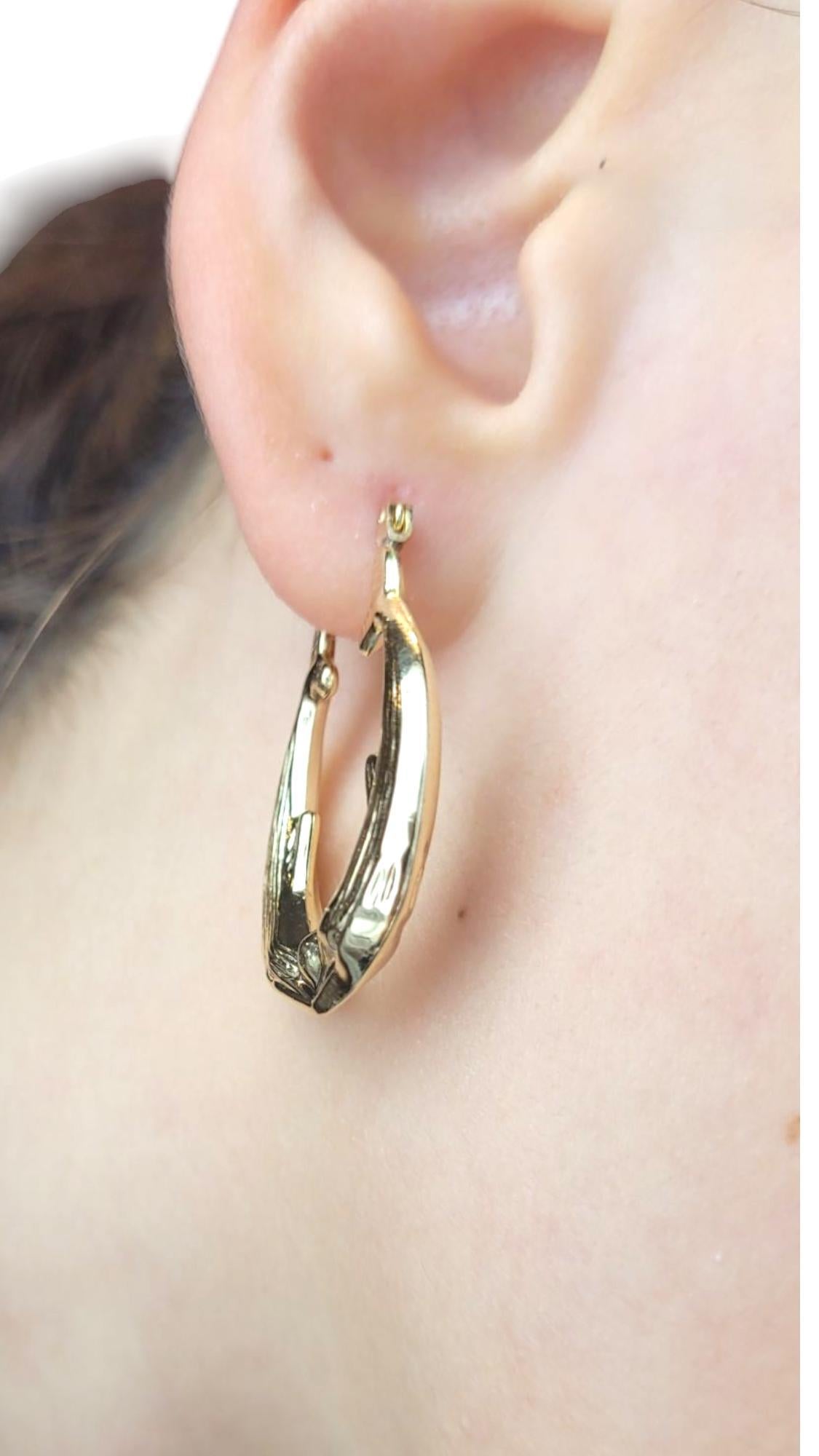 14K Yellow Gold Whale Hoop Earrings #21112 For Sale 2