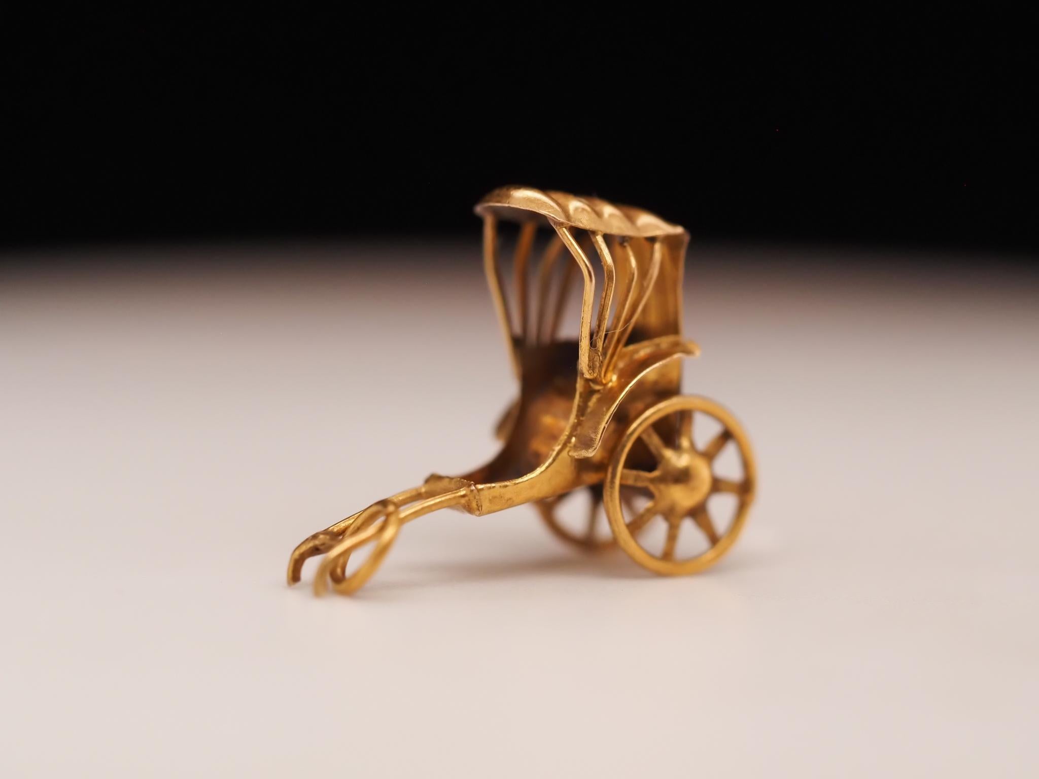 14K Yellow Gold Wheel Carriage Charm Pendant For Sale 3