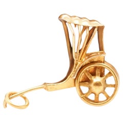 Retro 14K Yellow Gold Wheel Carriage Charm Pendant
