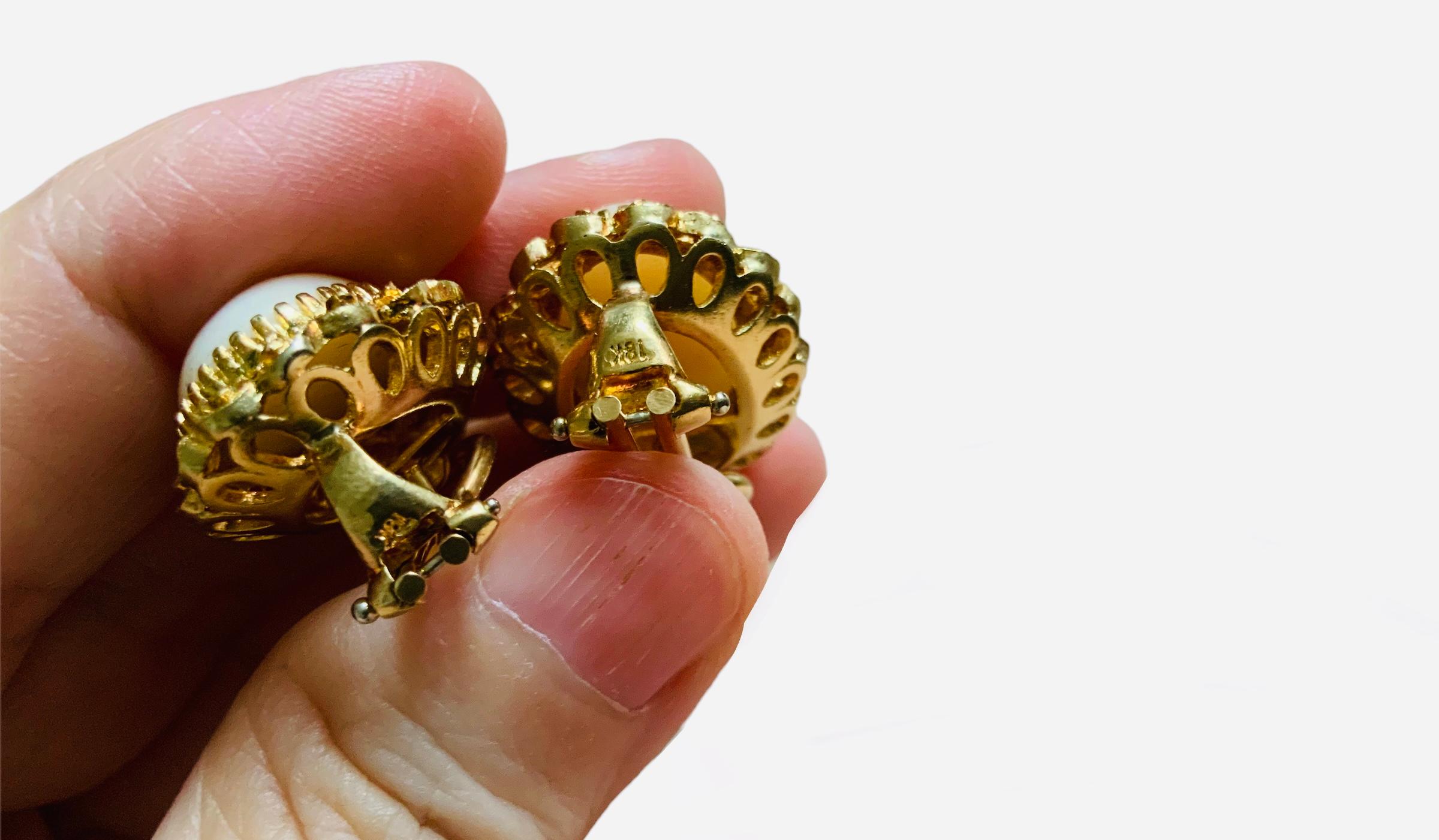 14K Gelbgold Weiß Koralle Satz von Paar Ohrringe und Ring im Angebot 5