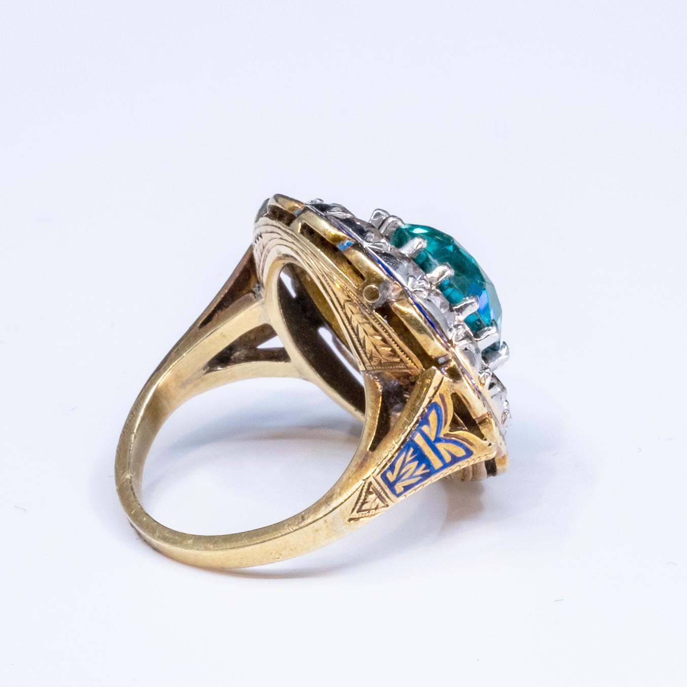 Bague en or jaune 14 carats, émaillée de diamants et de zircon bleu certifié GIA Pour femmes en vente