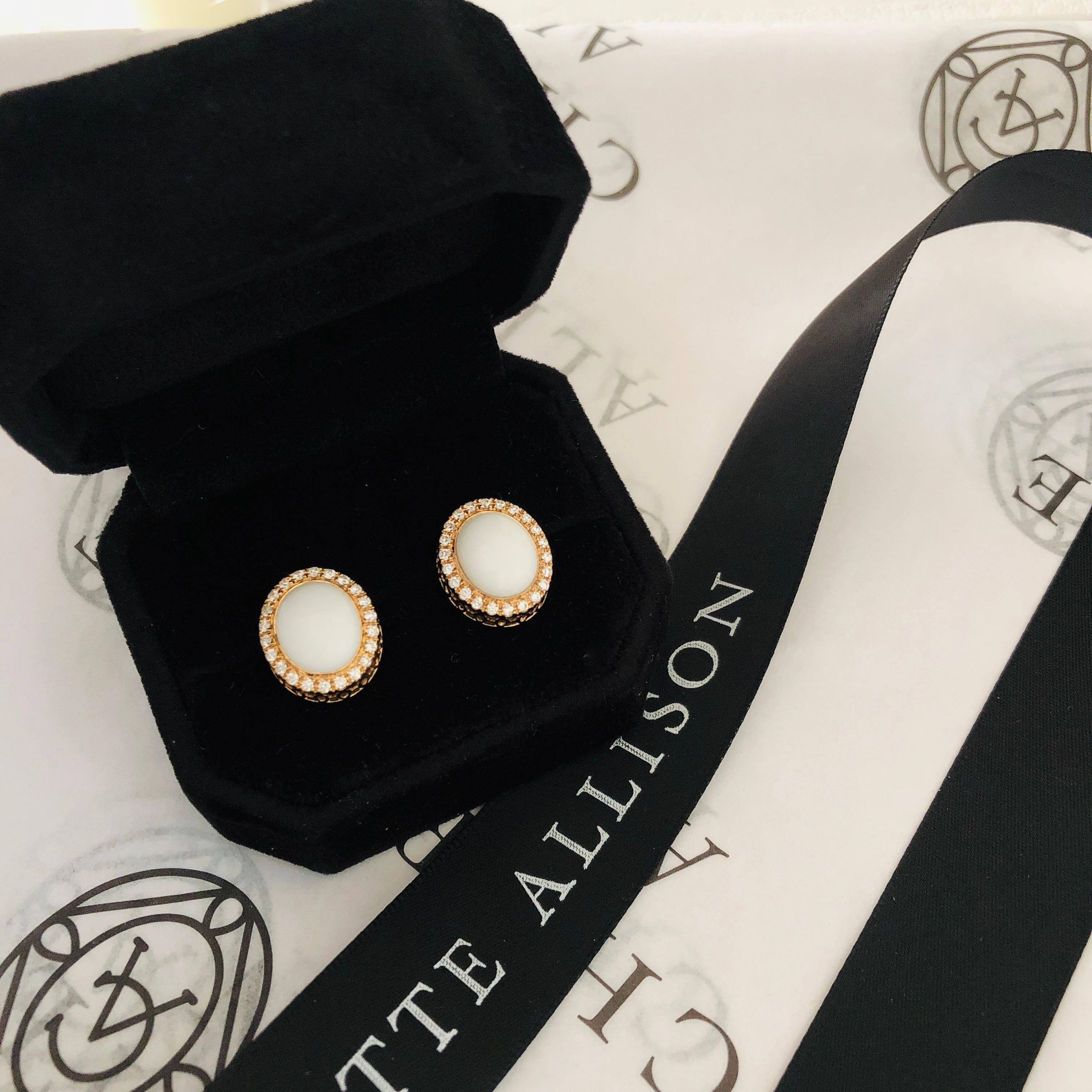 Contemporary 14 Karat Yellow Gold White Onyx Cabochon and Diamond Halo Stud Earring For Sale