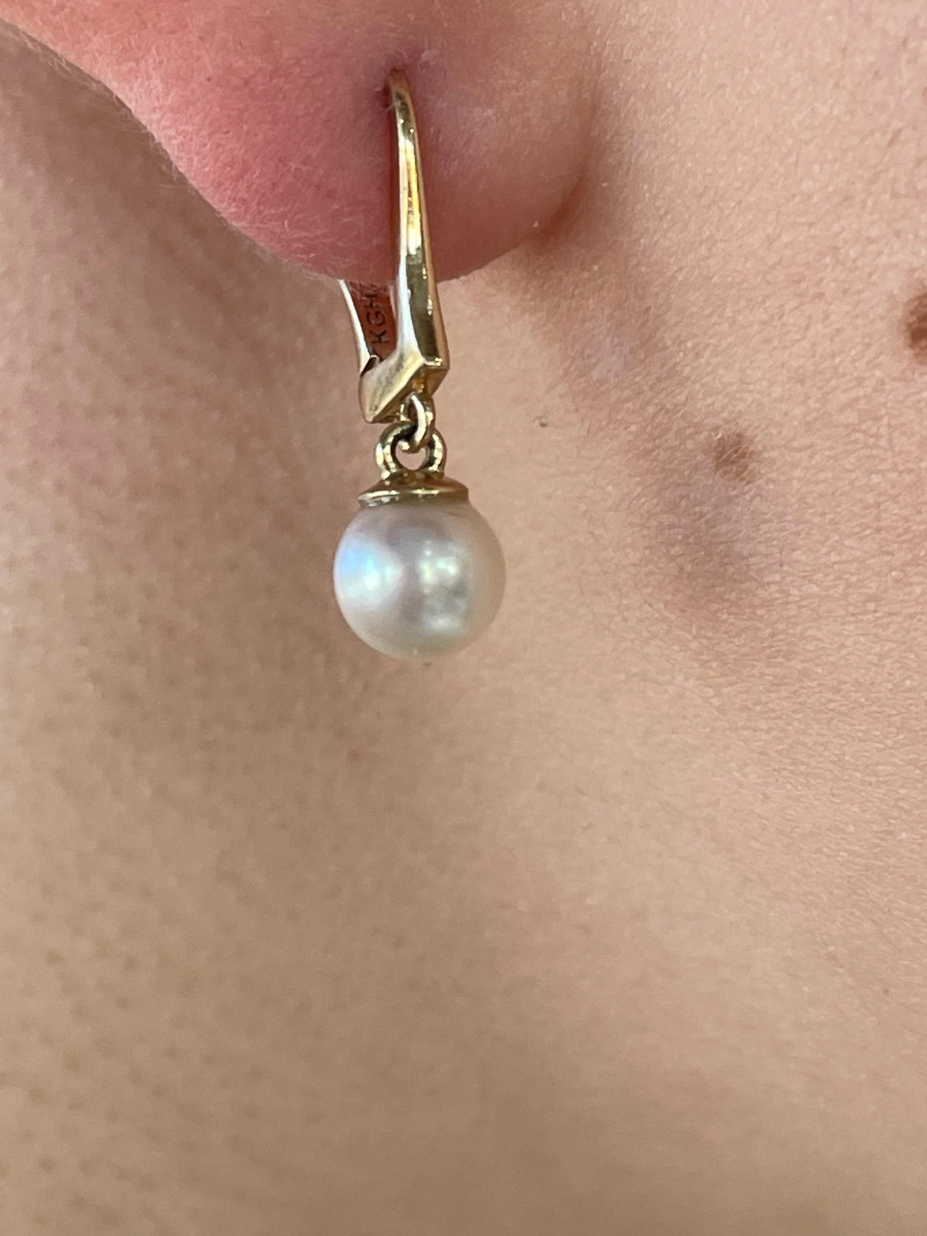 Women's 14K Yellow Gold White Pearl Drop Earrings For Sale