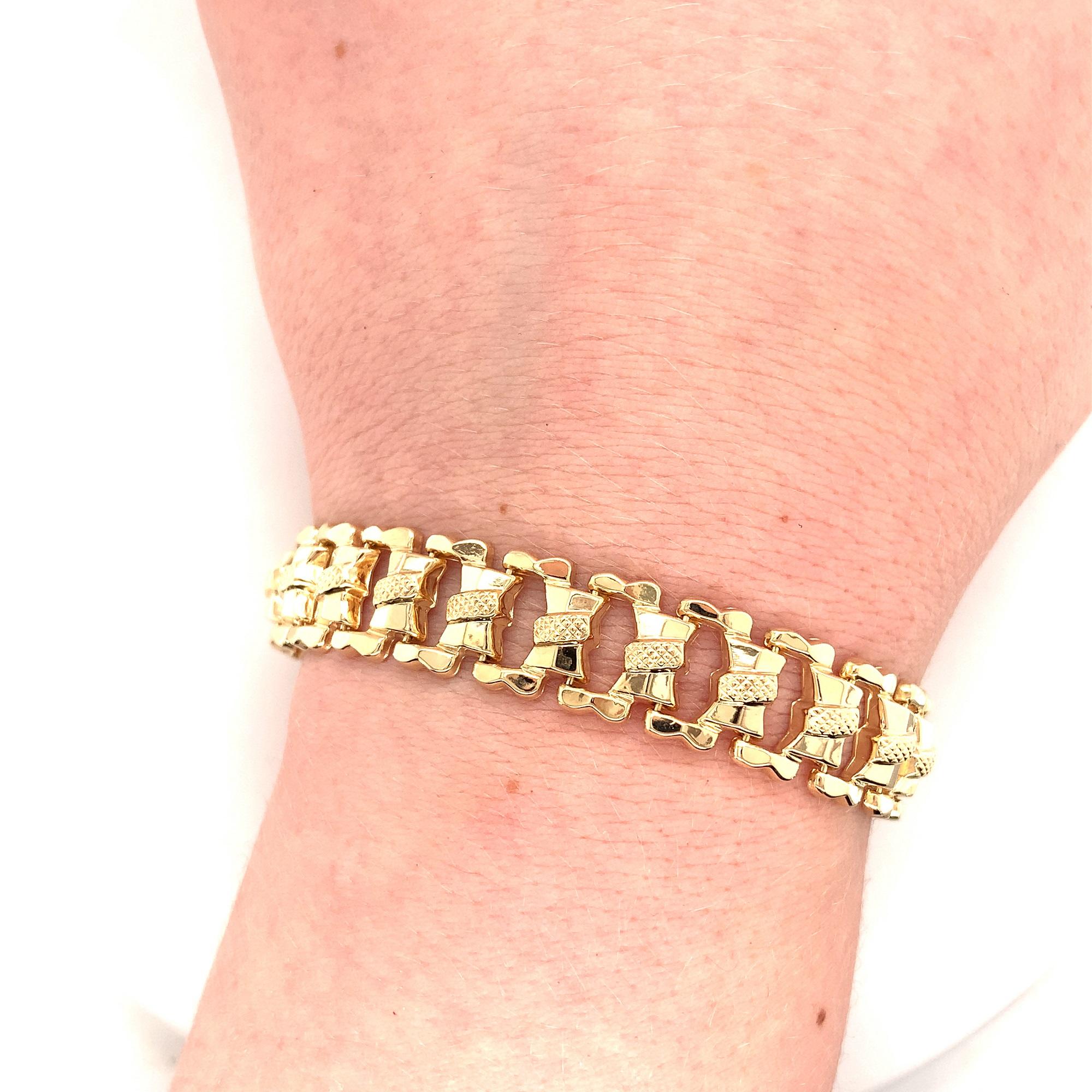 14K Yellow Gold Wide Fancy Link Bracelet 1