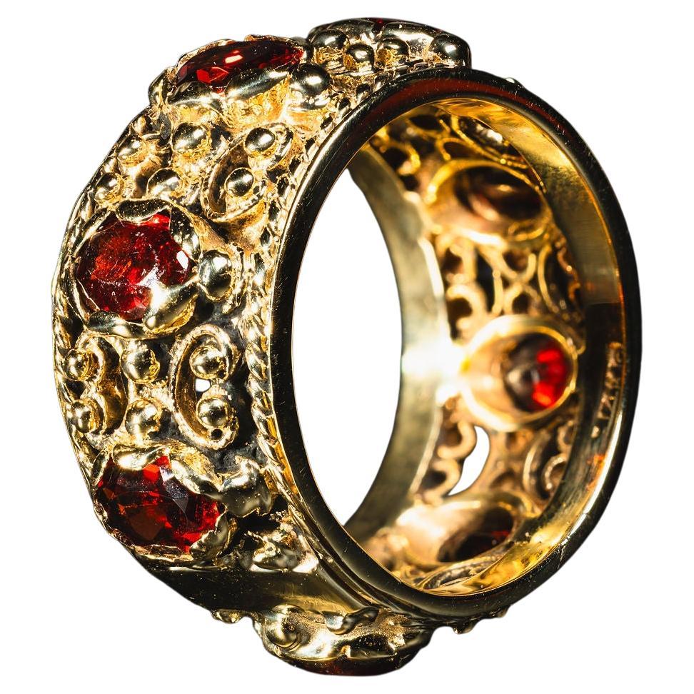 Fascia/anello largo con granato in oro giallo 14k in vendita