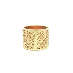 14k Yellow Gold Wide Textured Floral Filigree Pierced Cigar Eternity Band Ring