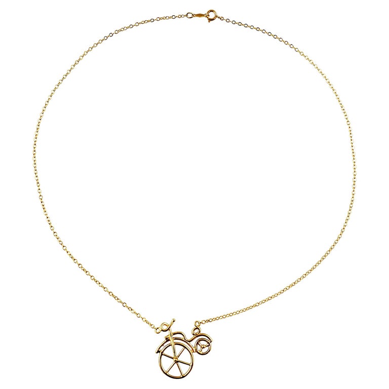 14K Yellow Gold Wire Bike Necklace For Sale at 1stDibs
