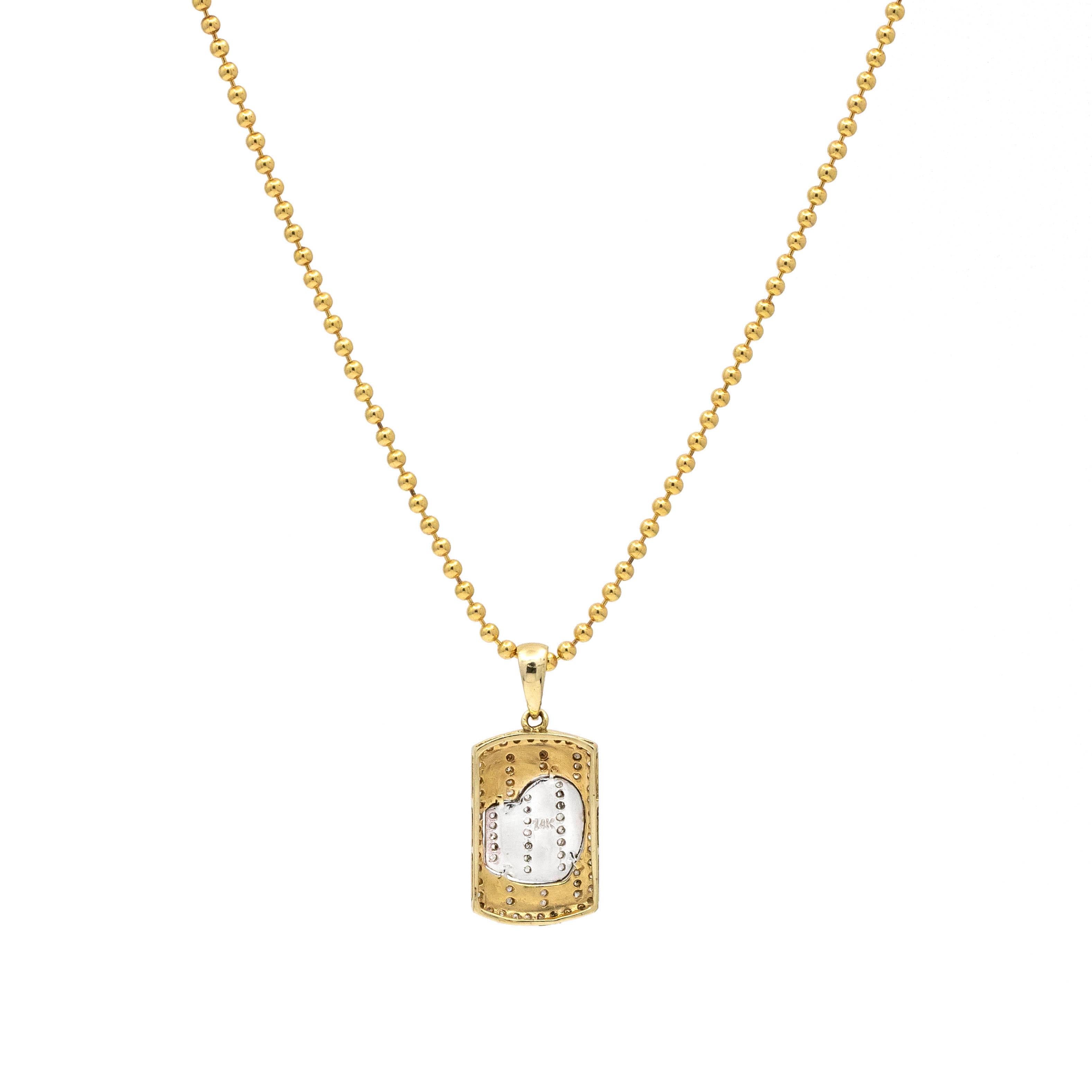 Taille ronde Collier à breloques en or jaune 14k pour femmes avec pendentif en forme de coeur en diamant en vente