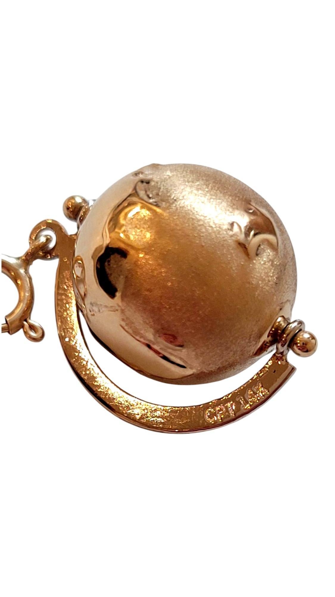 14K Yellow Gold World Globe Charm #21060 For Sale 4
