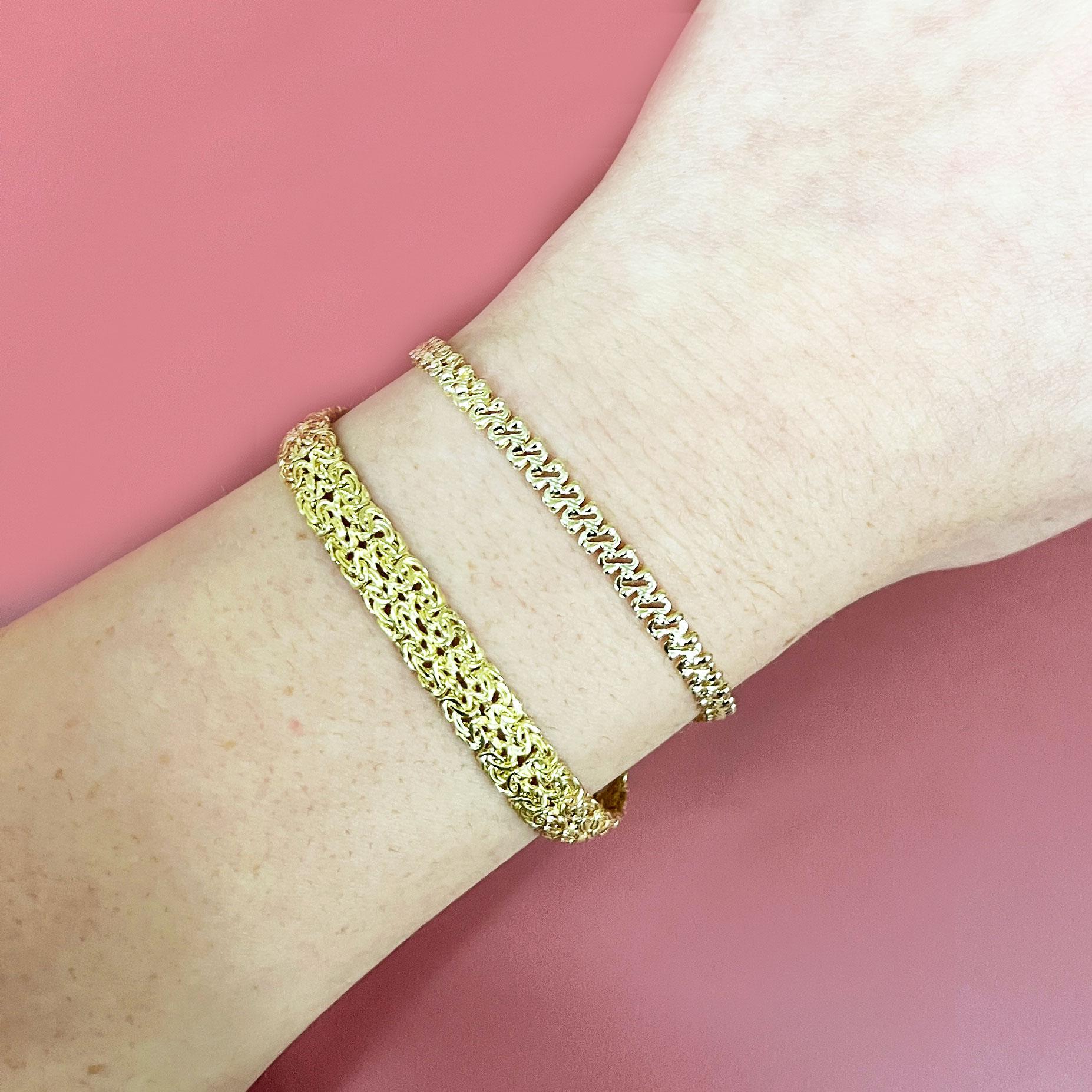 Contemporary 14k Yellow Gold Woven Mesh Bracelet For Sale