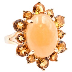 14 Karat Yellow Gold Yellow Cabochon Jade and Citrine Cocktail Ring