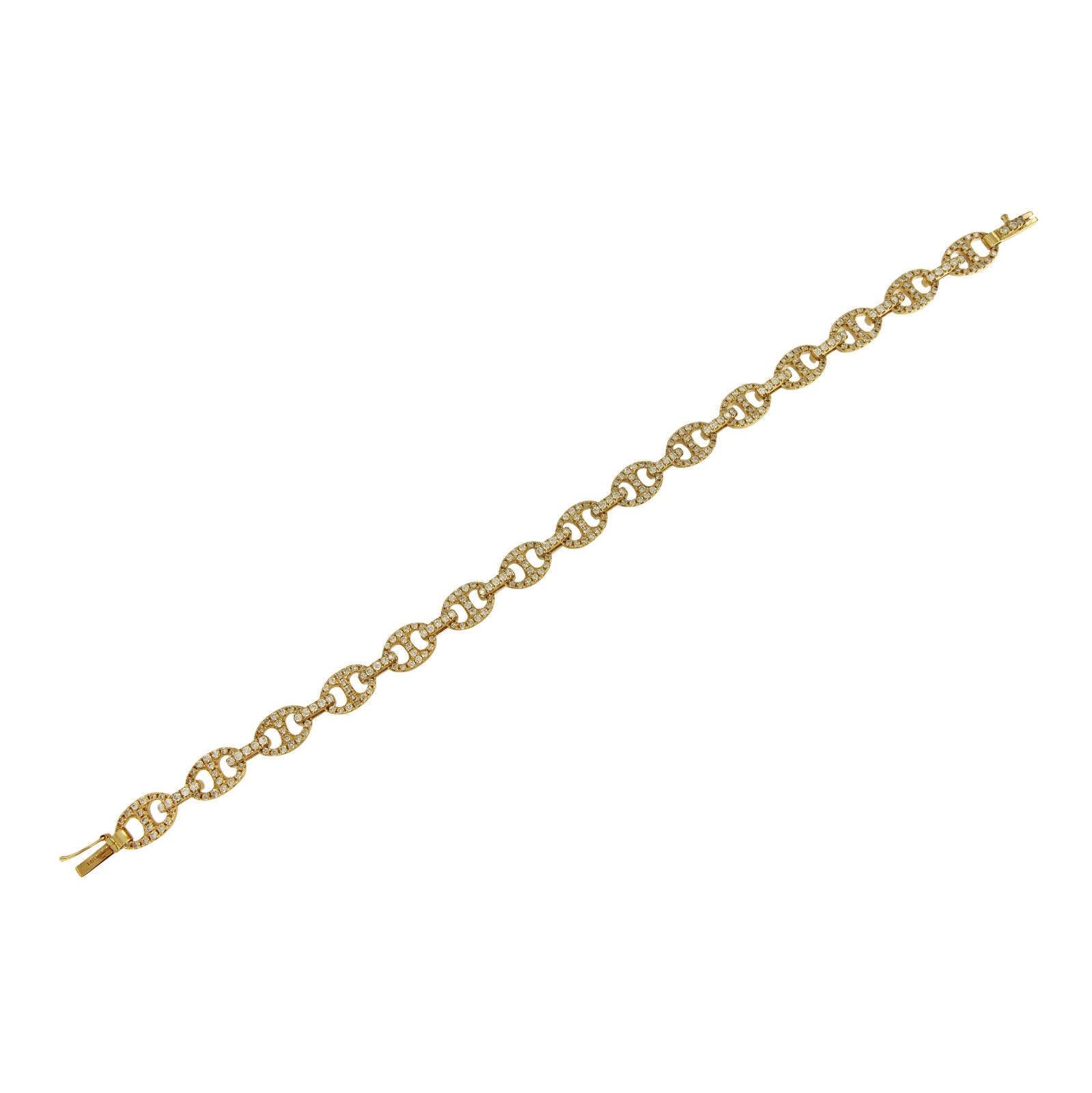 14k Yellow Gold
Length: 8.5”
Width: 0.3”
Bracelet Weight: 24.9 gr
Diamond: 5.5 ct, VS clarity, G color

*New, no tags 