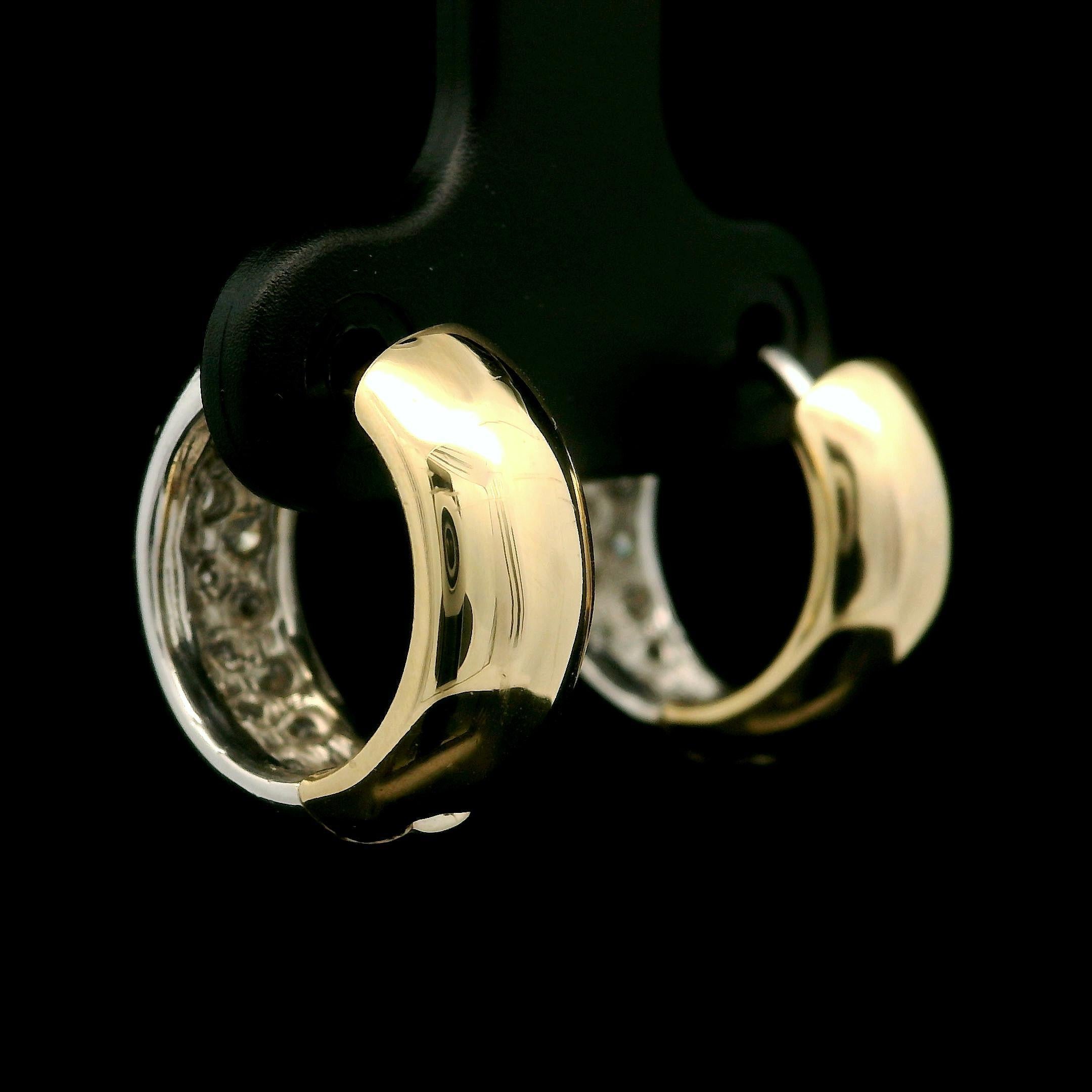 –Stone(s)–
(38) Natural Genuine Diamonds - Round Brilliant Cut - Pave Set - G-I Color - SI1-I1 Clarity - 0.25ctw (approx.)

Material: 14k Yellow Gold - 14k White Gold
Weight: 5.61 Grams
Backing: Secure Snap Closure (Pierced ears are