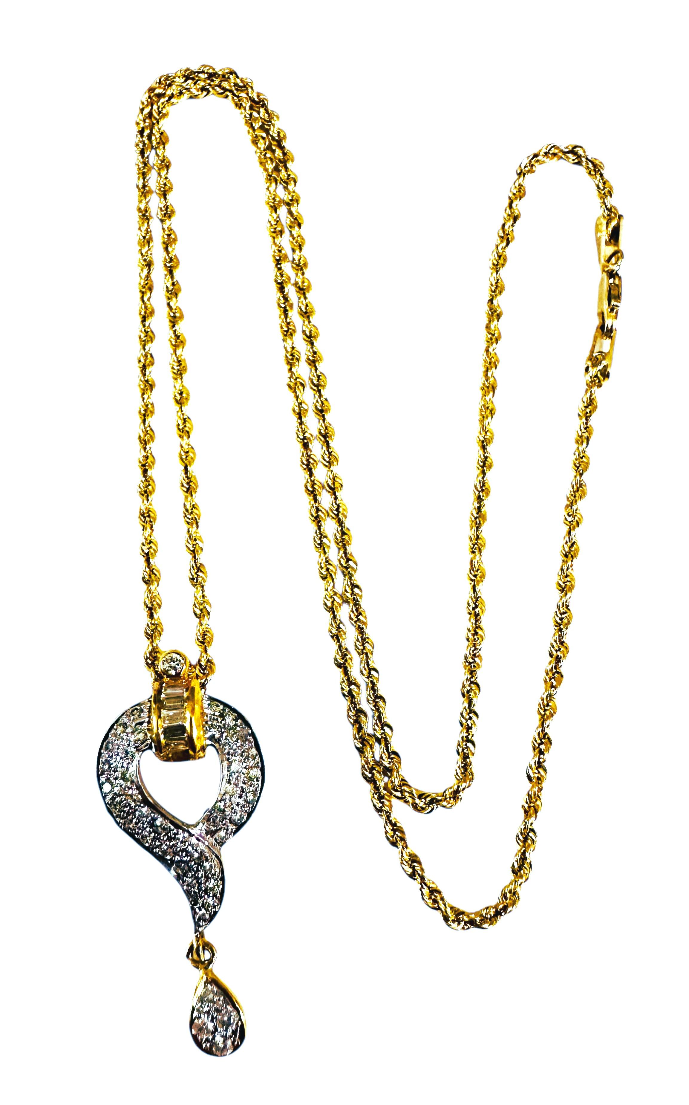 14K Yellow & White Gold 1 Carat Diamond Pendant Necklace - Hallmarked For Sale 2