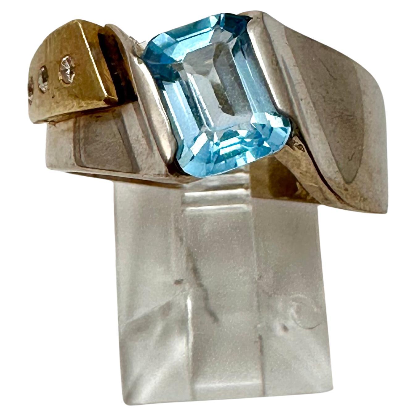 14k Yellow/White Gold 6mm x 8mm Emerald Cut Blue Topaz Diamond Ring Size  7 1/2 For Sale