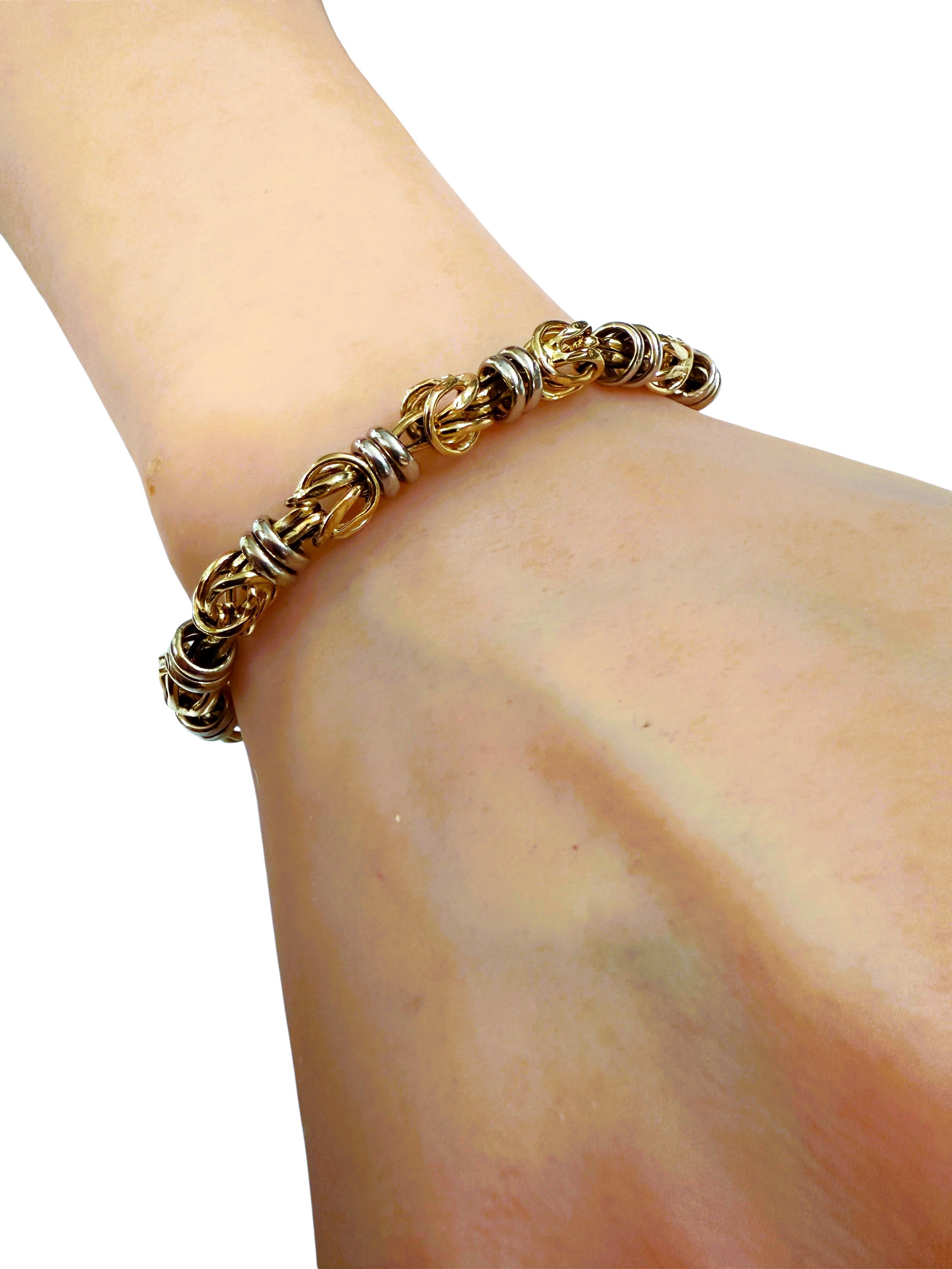 Bracelet de chaîne byzantine en or jaune et blanc 14K 7,5 pouces 11,09 grammes en vente 1