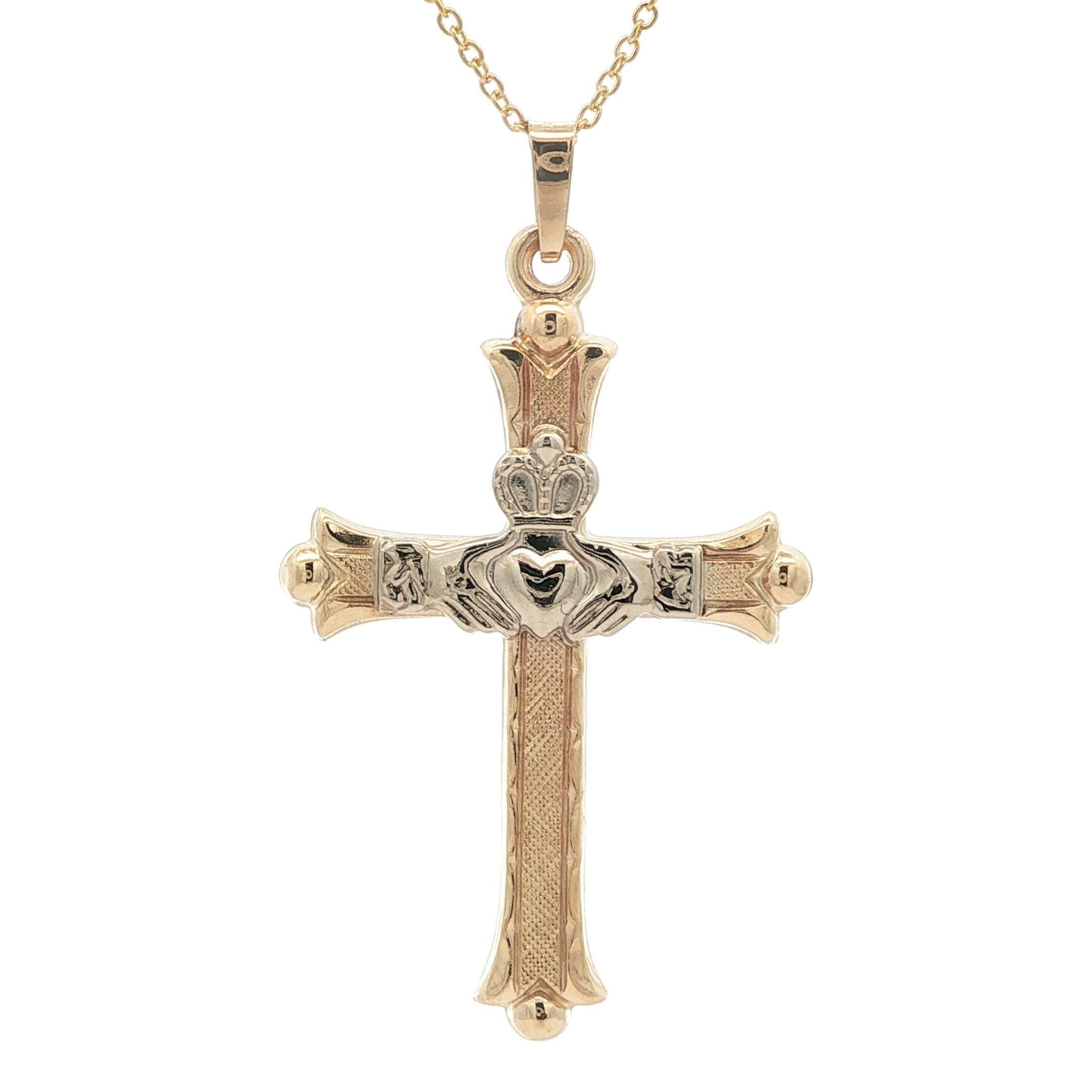 Collier pendentif croix texturée Claddagh en or jaune et blanc 14k Excellent état - En vente à Montclair, NJ