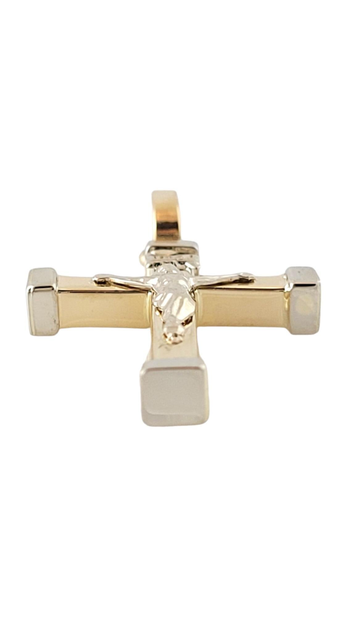14K Yellow & White Gold Crucifix Pendant #16904 In Good Condition For Sale In Washington Depot, CT